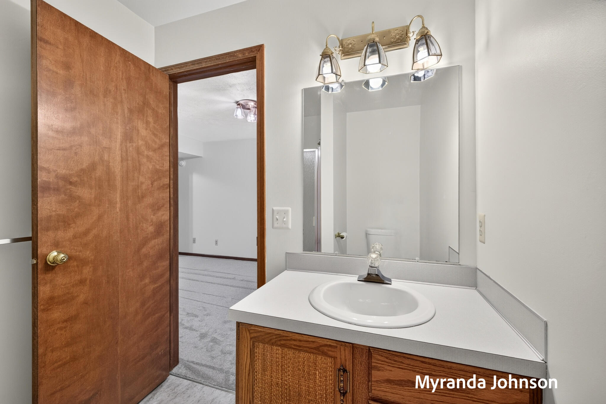 743 Bradford Place NE Grand Rapids MI 49525
