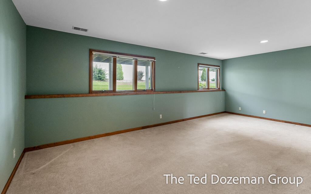 897 Clareridge Court Holland MI 49423