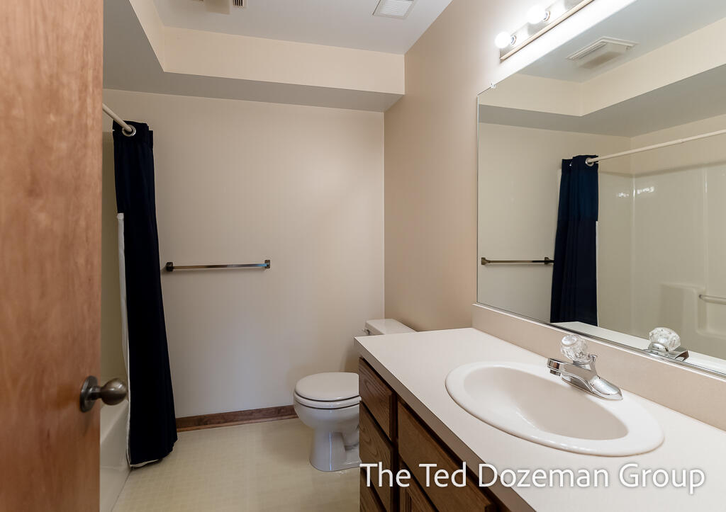 897 Clareridge Court Holland MI 49423