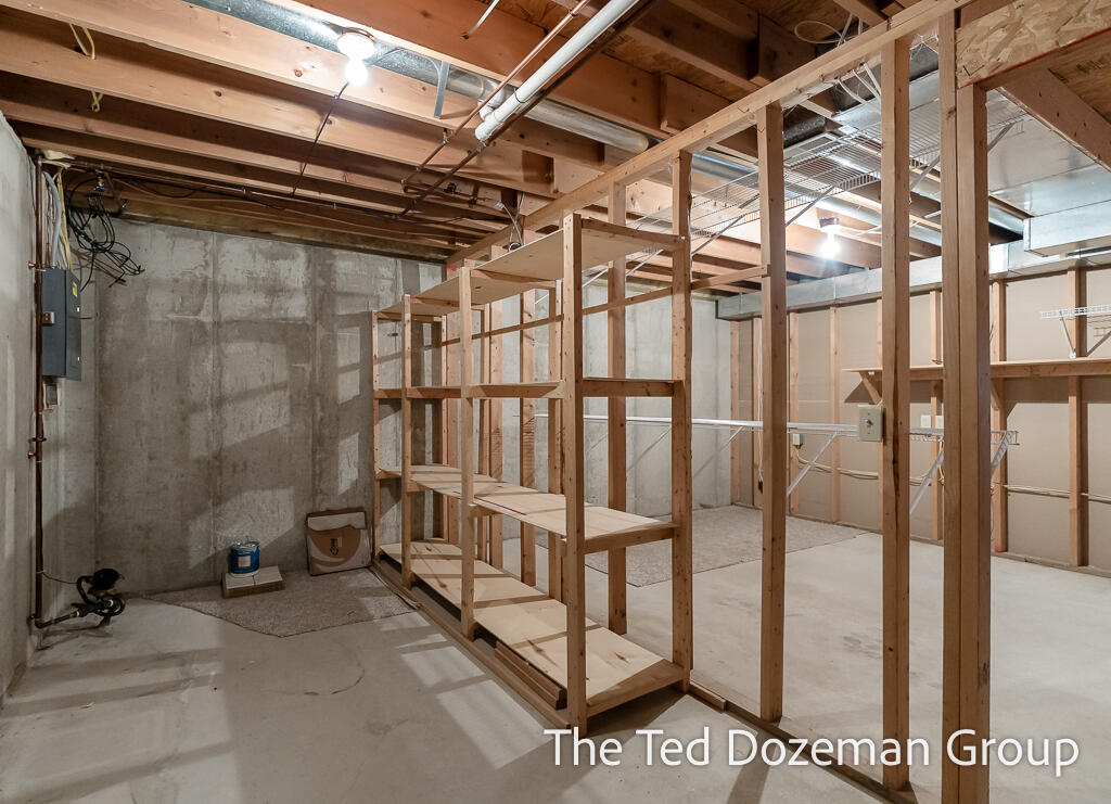897 Clareridge Court Holland MI 49423