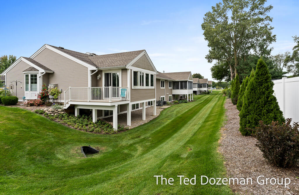 897 Clareridge Court Holland MI 49423