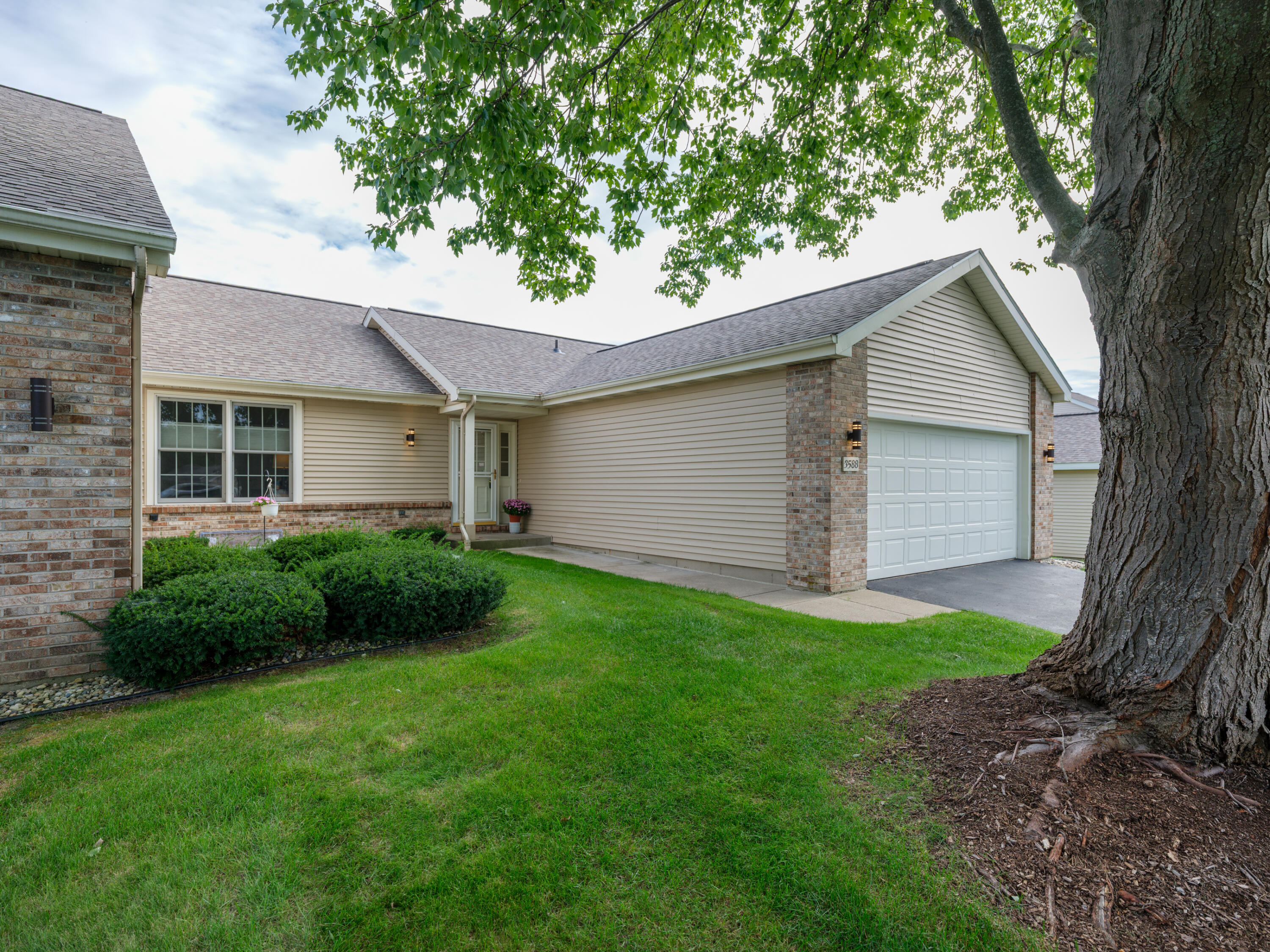 3588 Woodbridge Lane Portage MI 49024