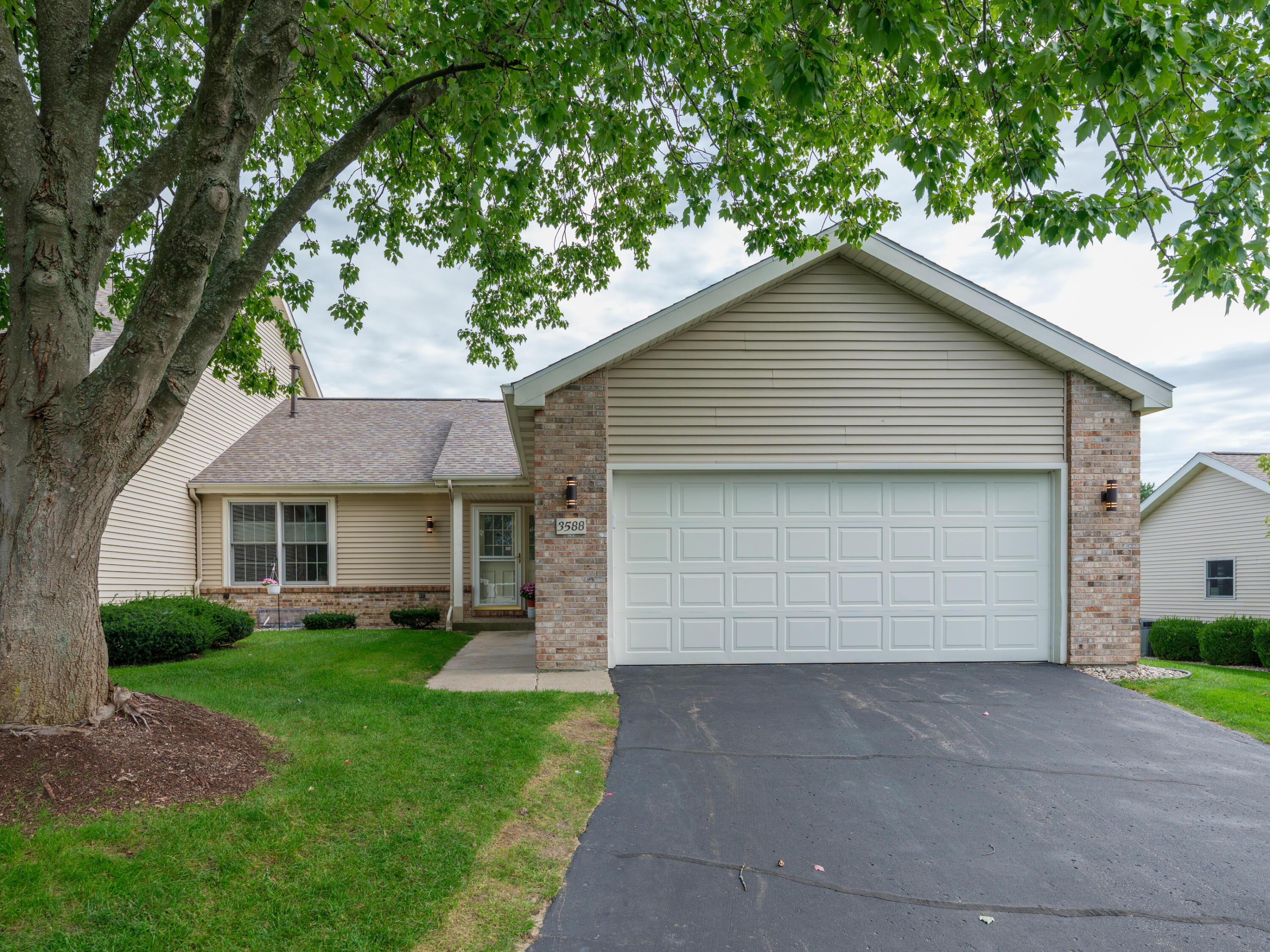 3588 Woodbridge Lane Portage MI 49024