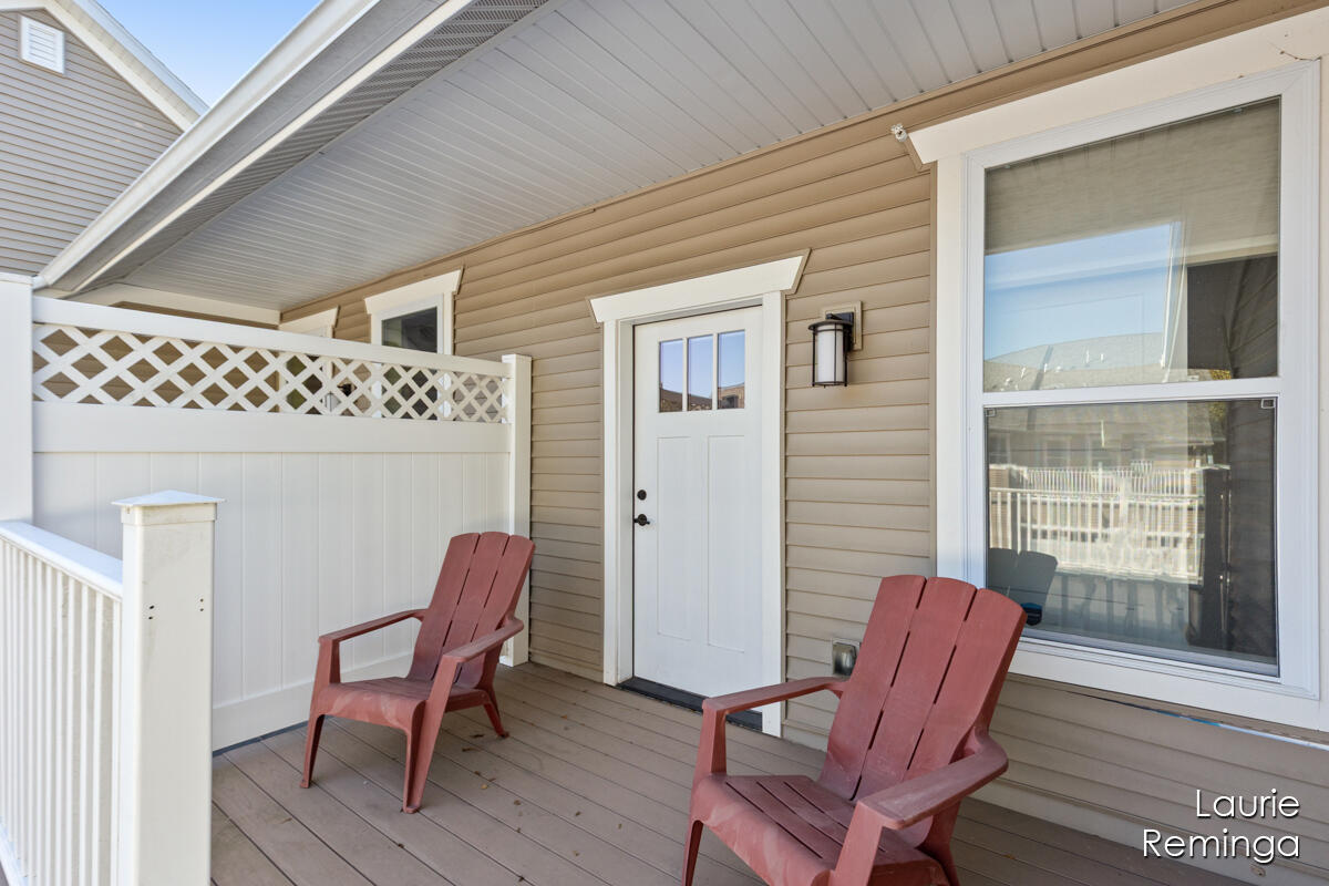 151 Tamarack Lane NE Rockford MI 49341