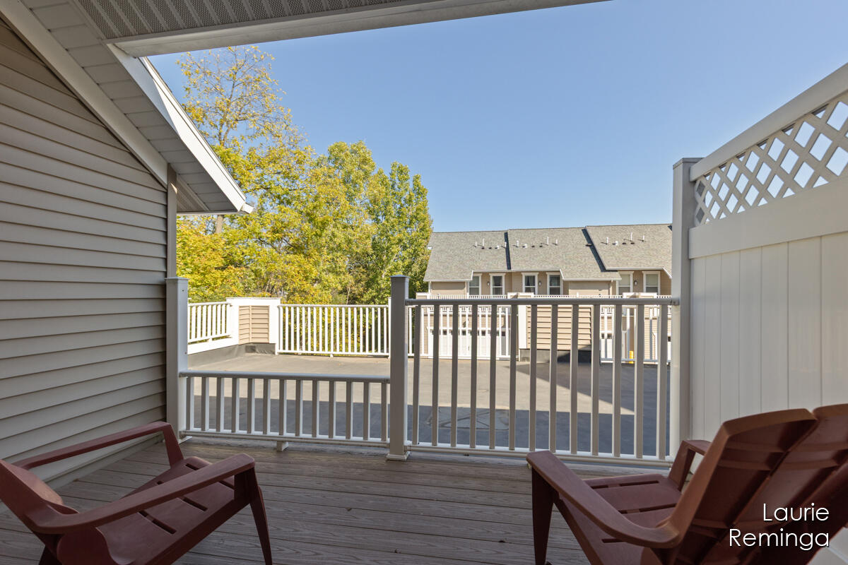 151 Tamarack Lane NE Rockford MI 49341