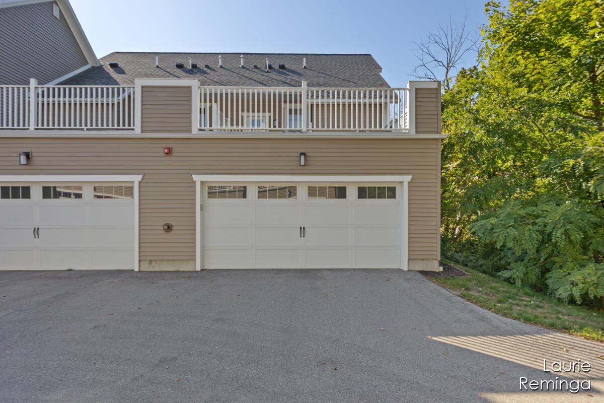 151 Tamarack Lane NE Rockford MI 49341