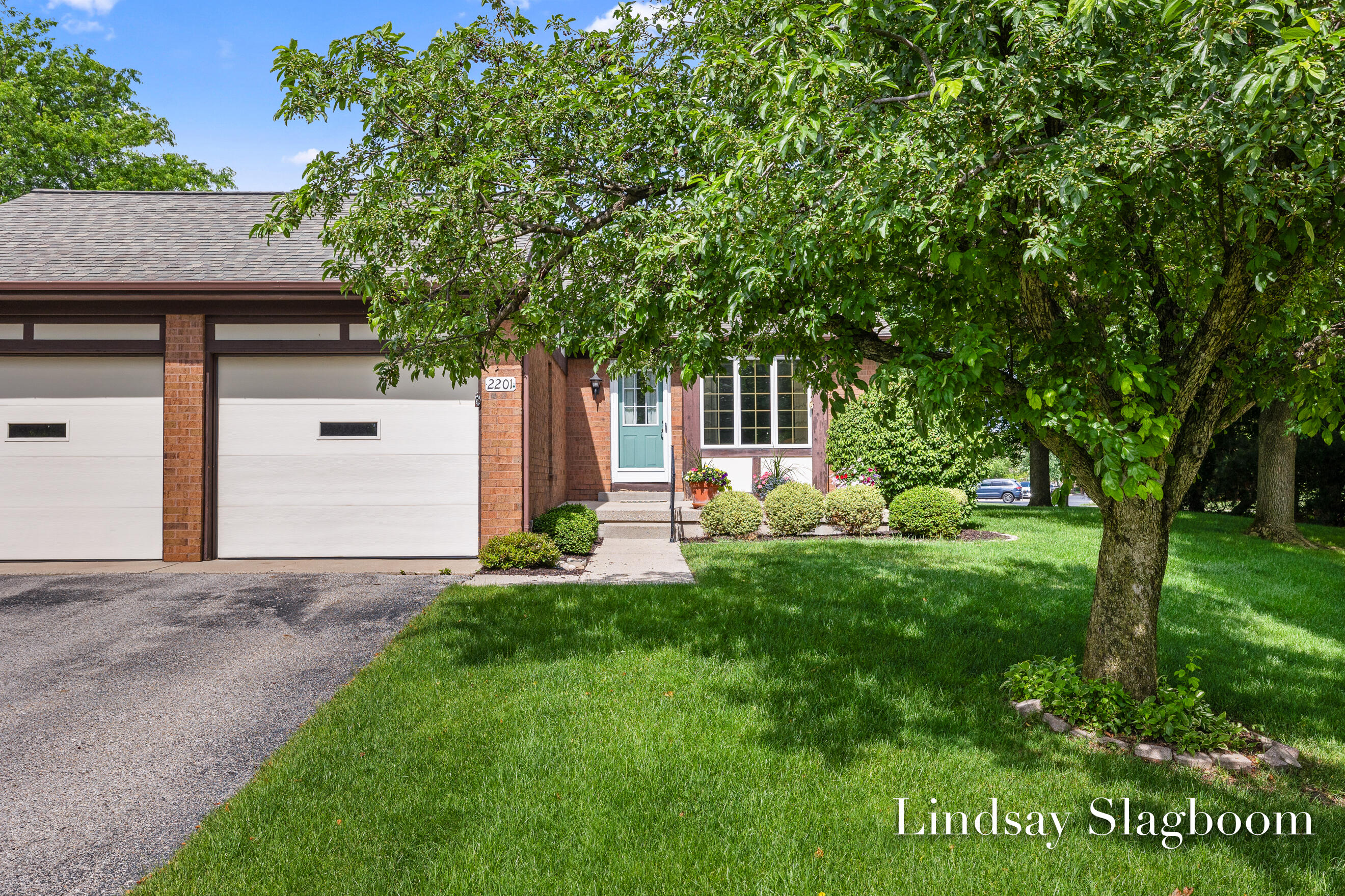 2201 Radcliff Circle SE Grand Rapids MI 49546