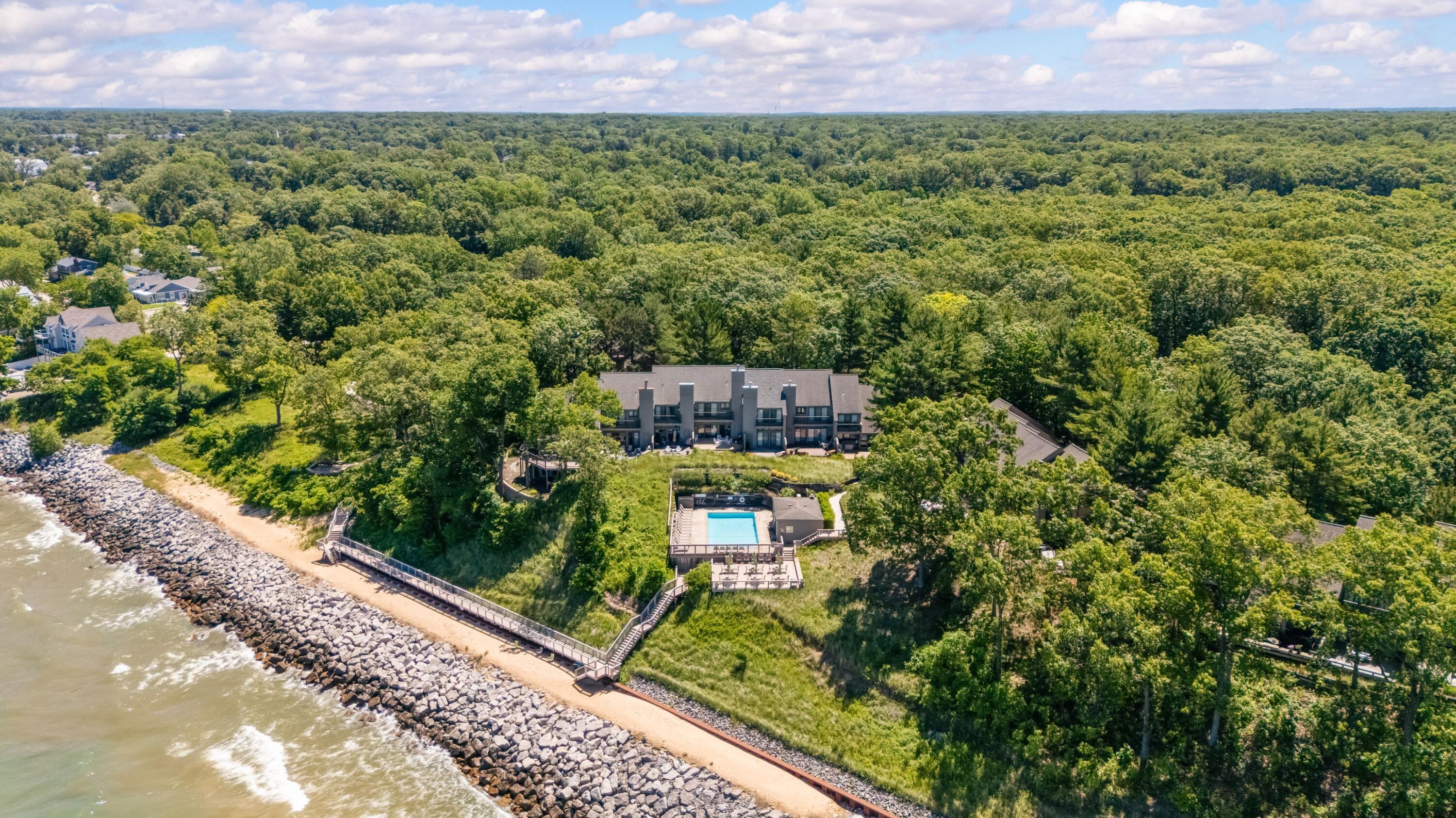 1501 W Water New Buffalo MI 49117