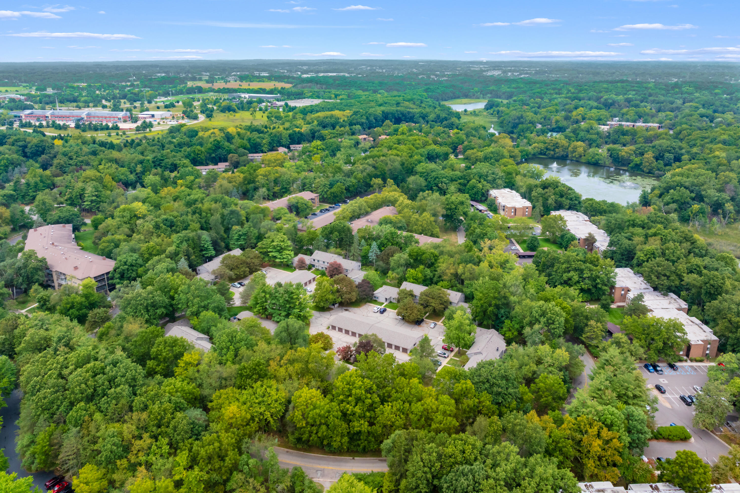 3747 Cedaridge Road Kalamazoo MI 49008