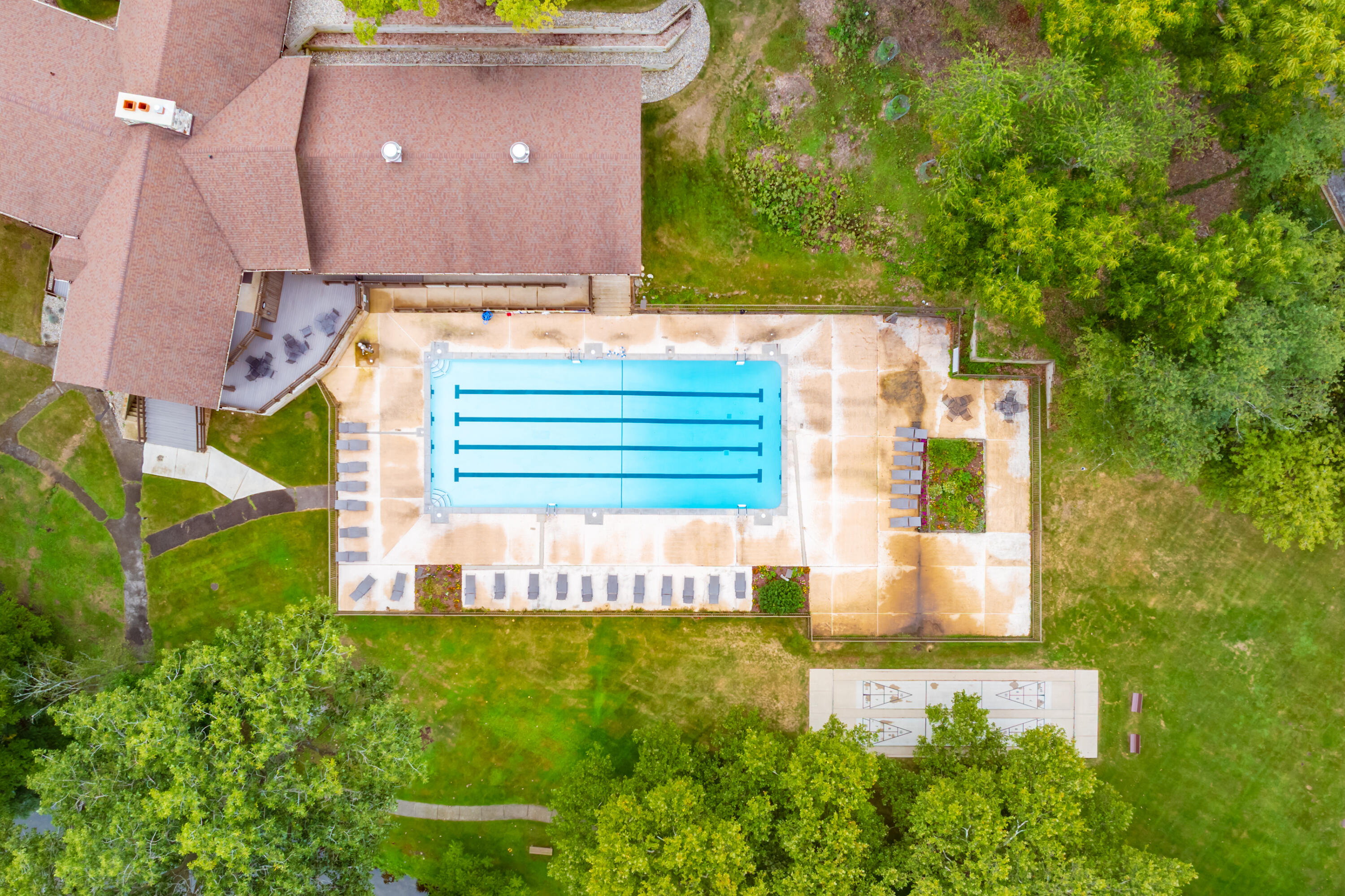 3747 Cedaridge Road Kalamazoo MI 49008