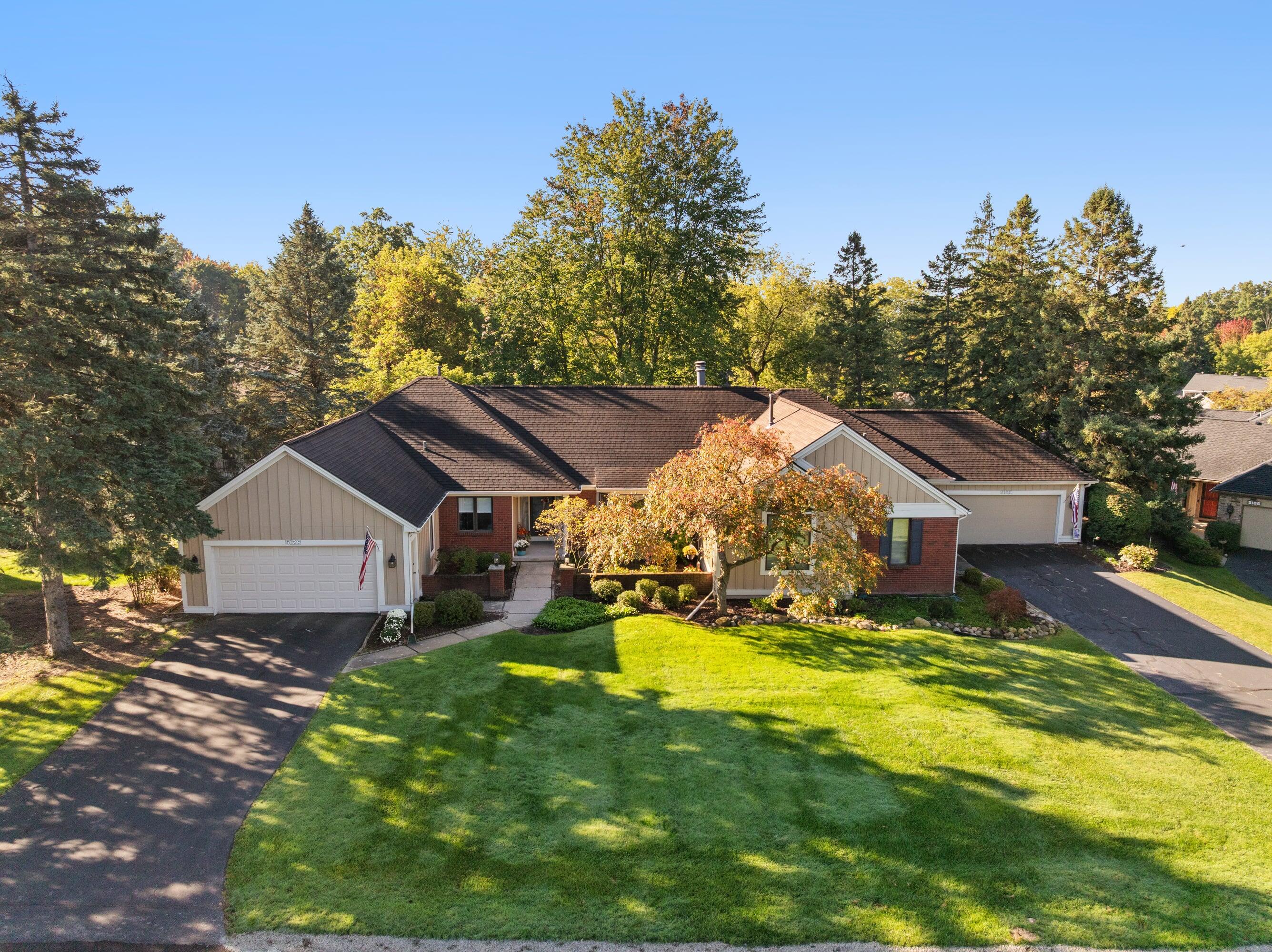 5126 S Quail Crest Drive SE Grand Rapids MI 49546
