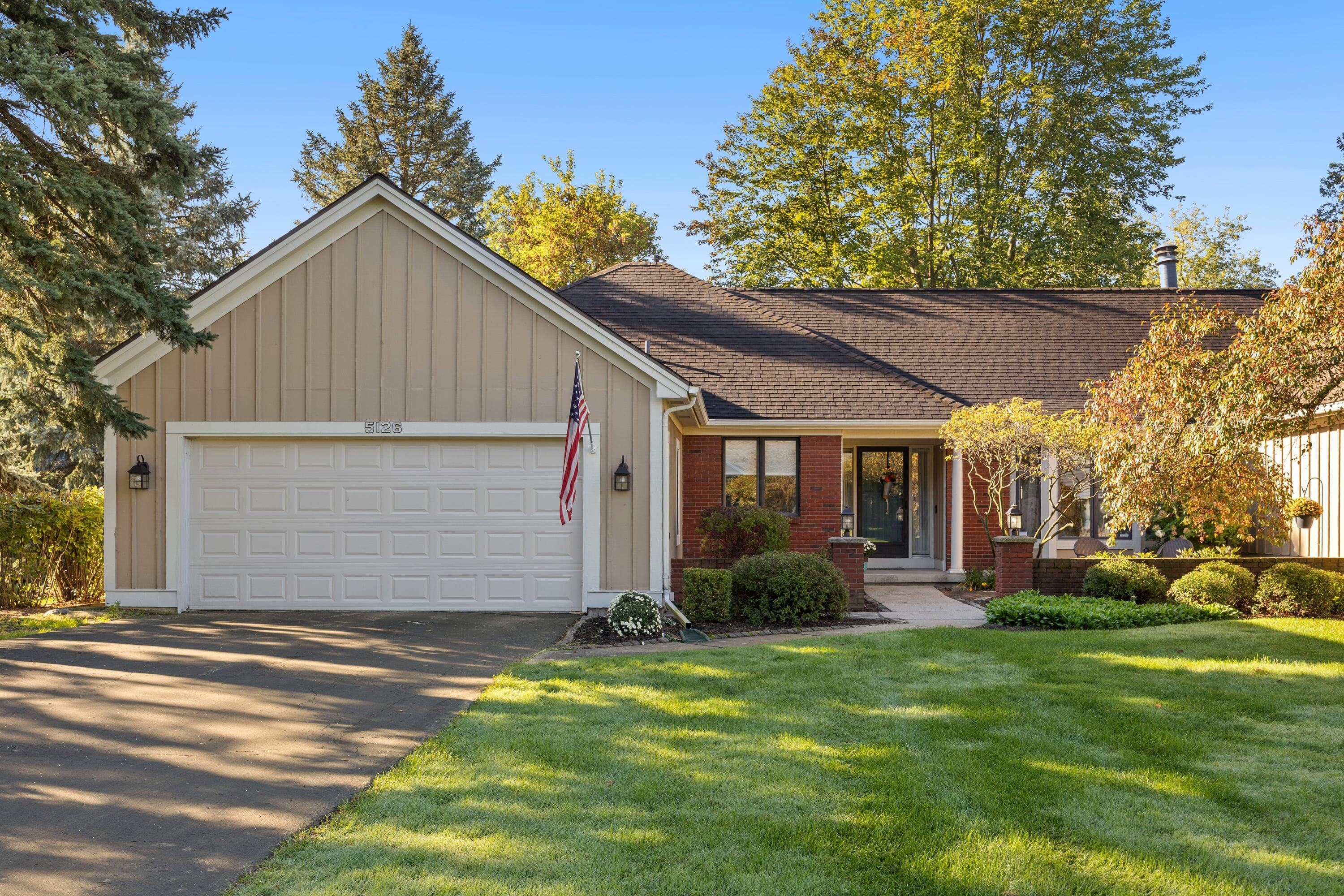 5126 S Quail Crest Drive SE Grand Rapids MI 49546