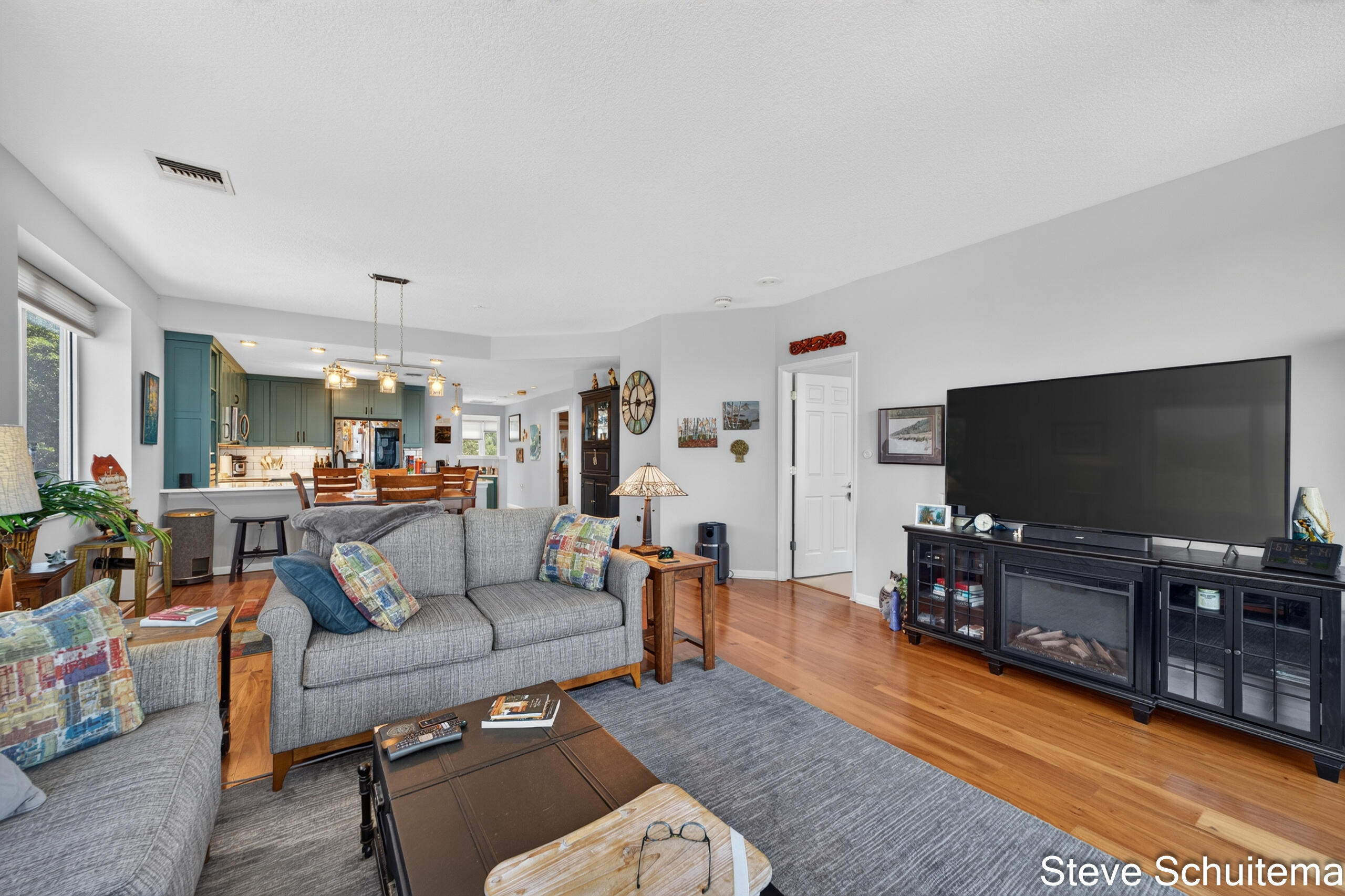 2964 Lakeshore Drive Muskegon MI 49441
