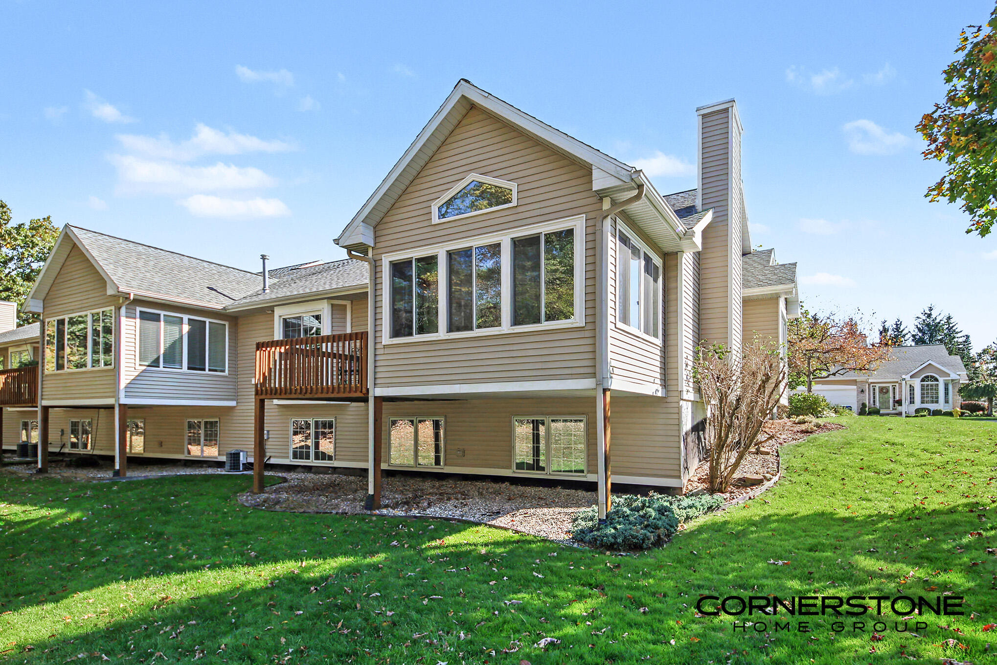 1773 Turnstone Lane NE Grand Rapids MI 49505