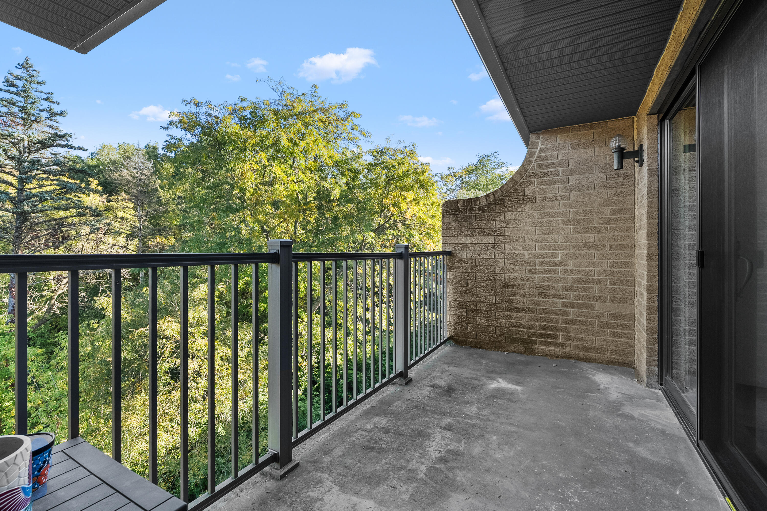 4040 Greenleaf Circle 408 Kalamazoo MI 49008