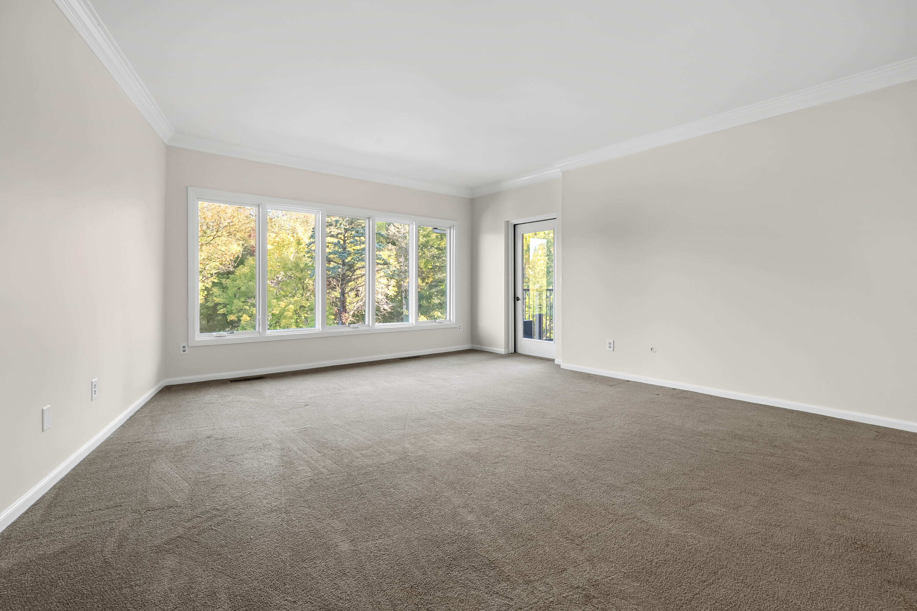 4040 Greenleaf Circle 408 Kalamazoo MI 49008