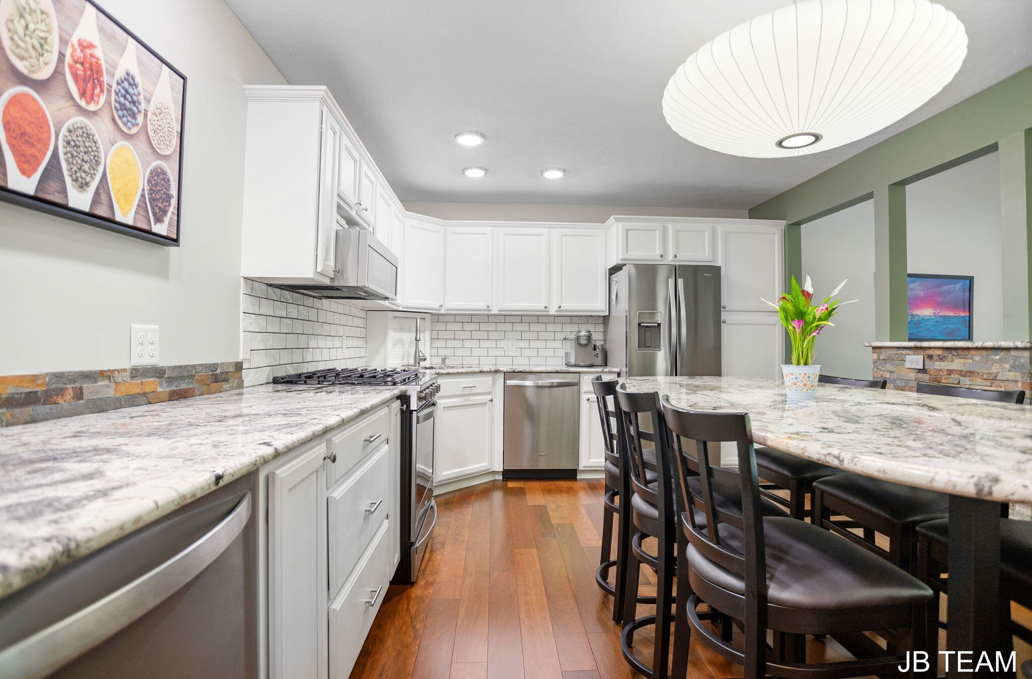 3042 W Crystal Waters Drive Holland MI 49424