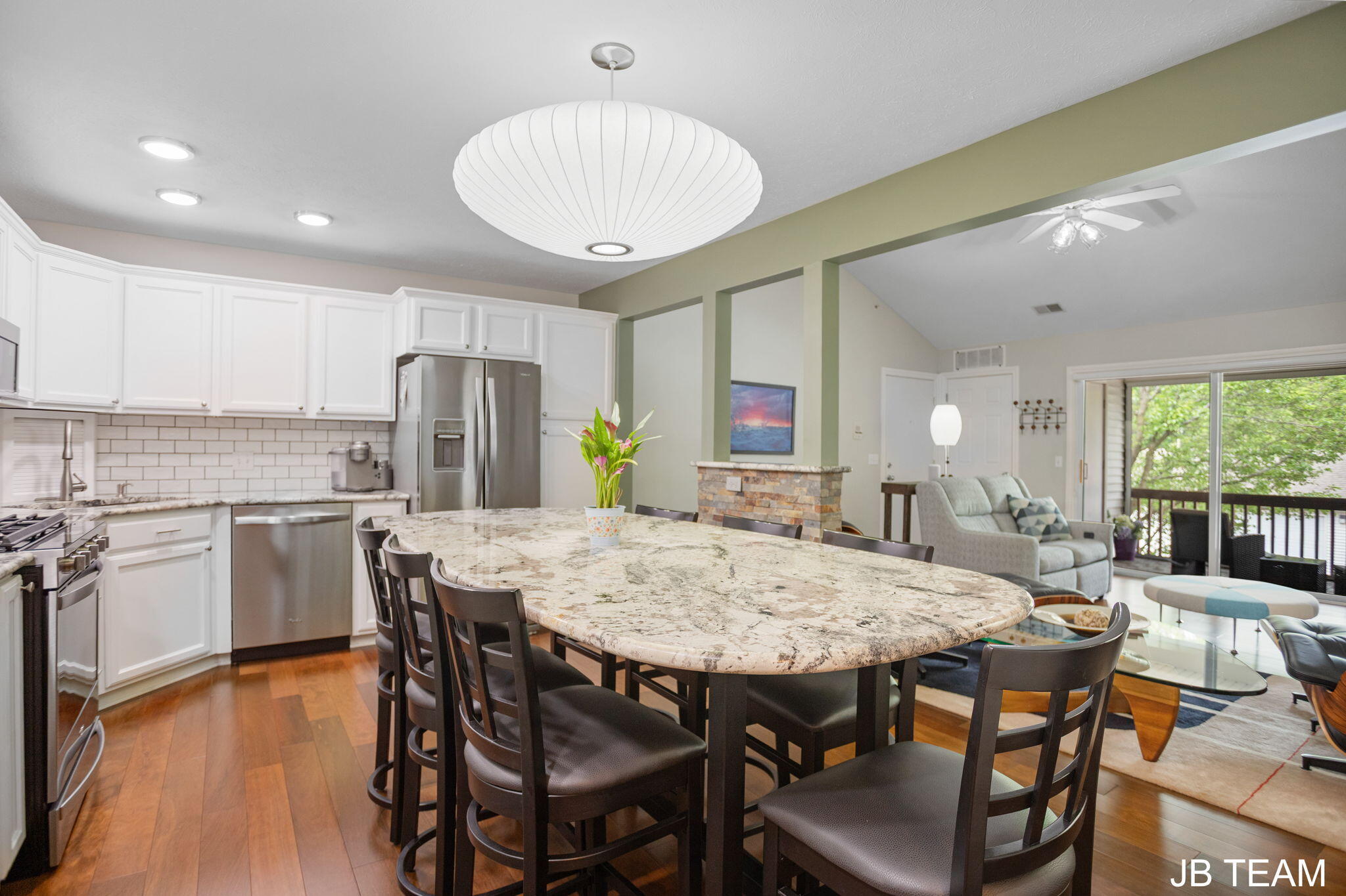 3042 W Crystal Waters Drive Holland MI 49424