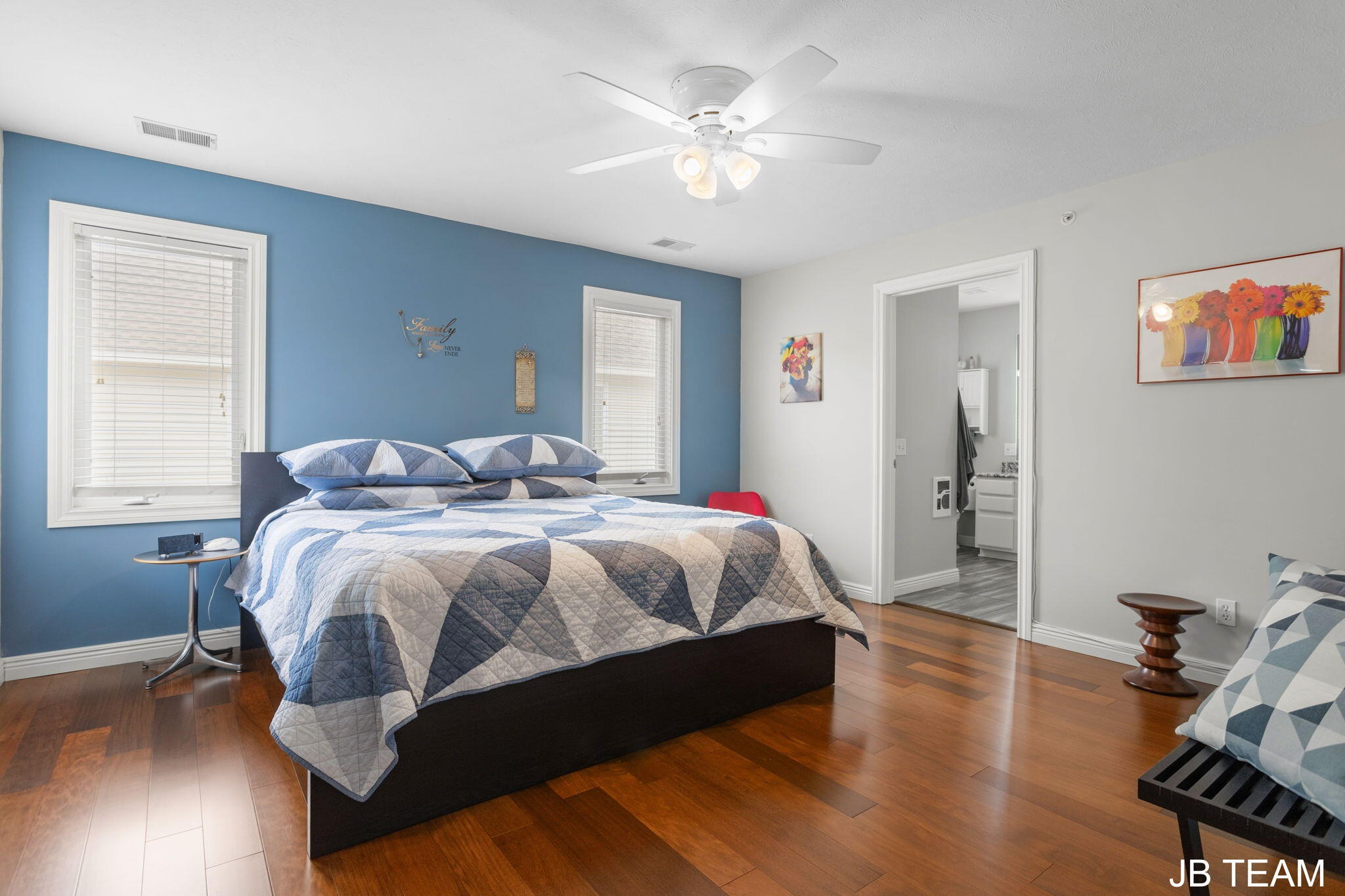 3042 W Crystal Waters Drive Holland MI 49424