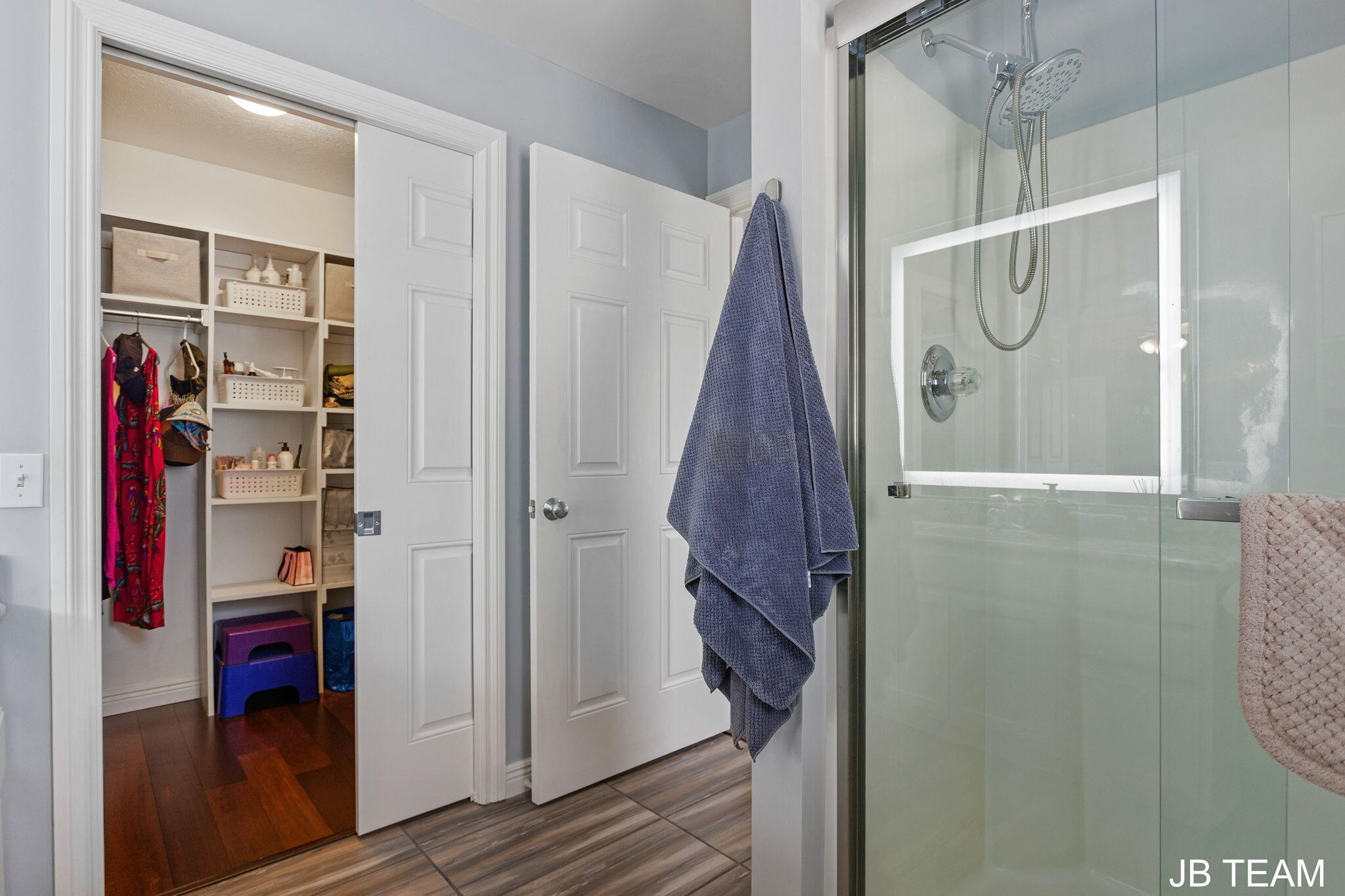 3042 W Crystal Waters Drive Holland MI 49424