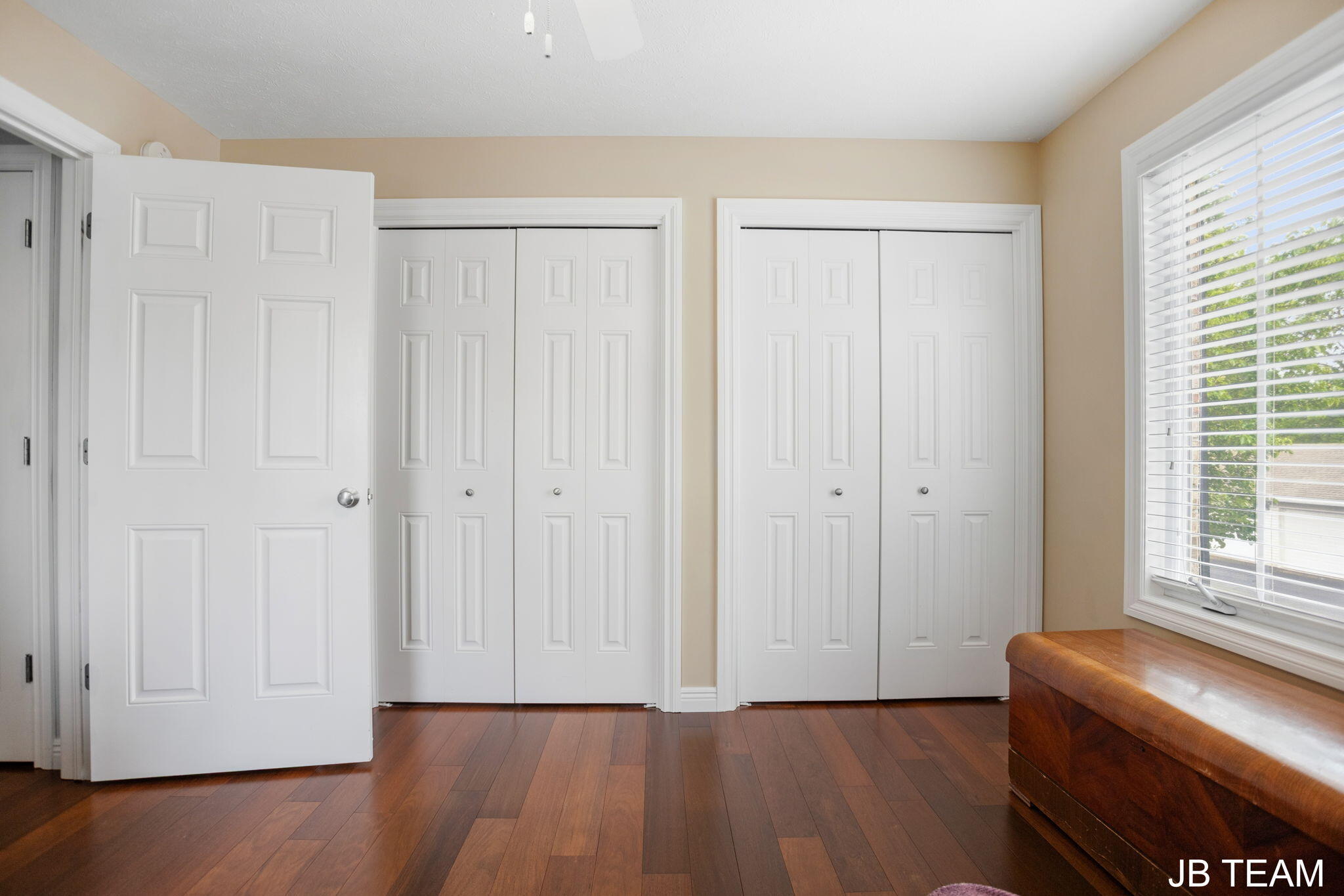 3042 W Crystal Waters Drive Holland MI 49424