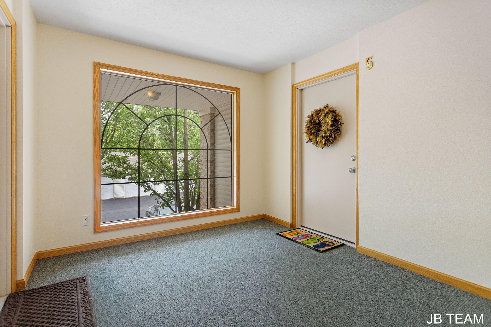 3042 W Crystal Waters Drive Holland MI 49424
