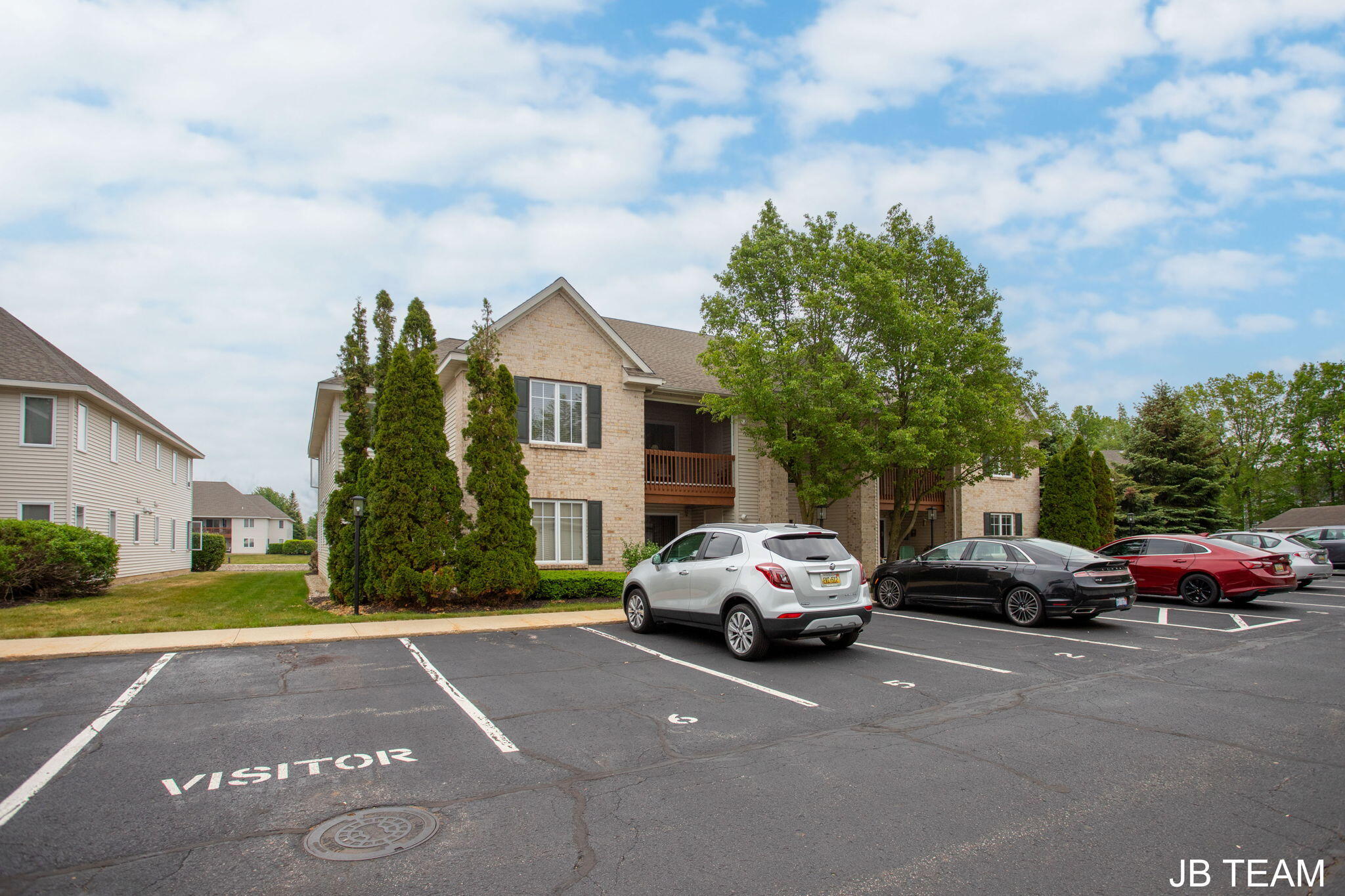 3042 W Crystal Waters Drive Holland MI 49424