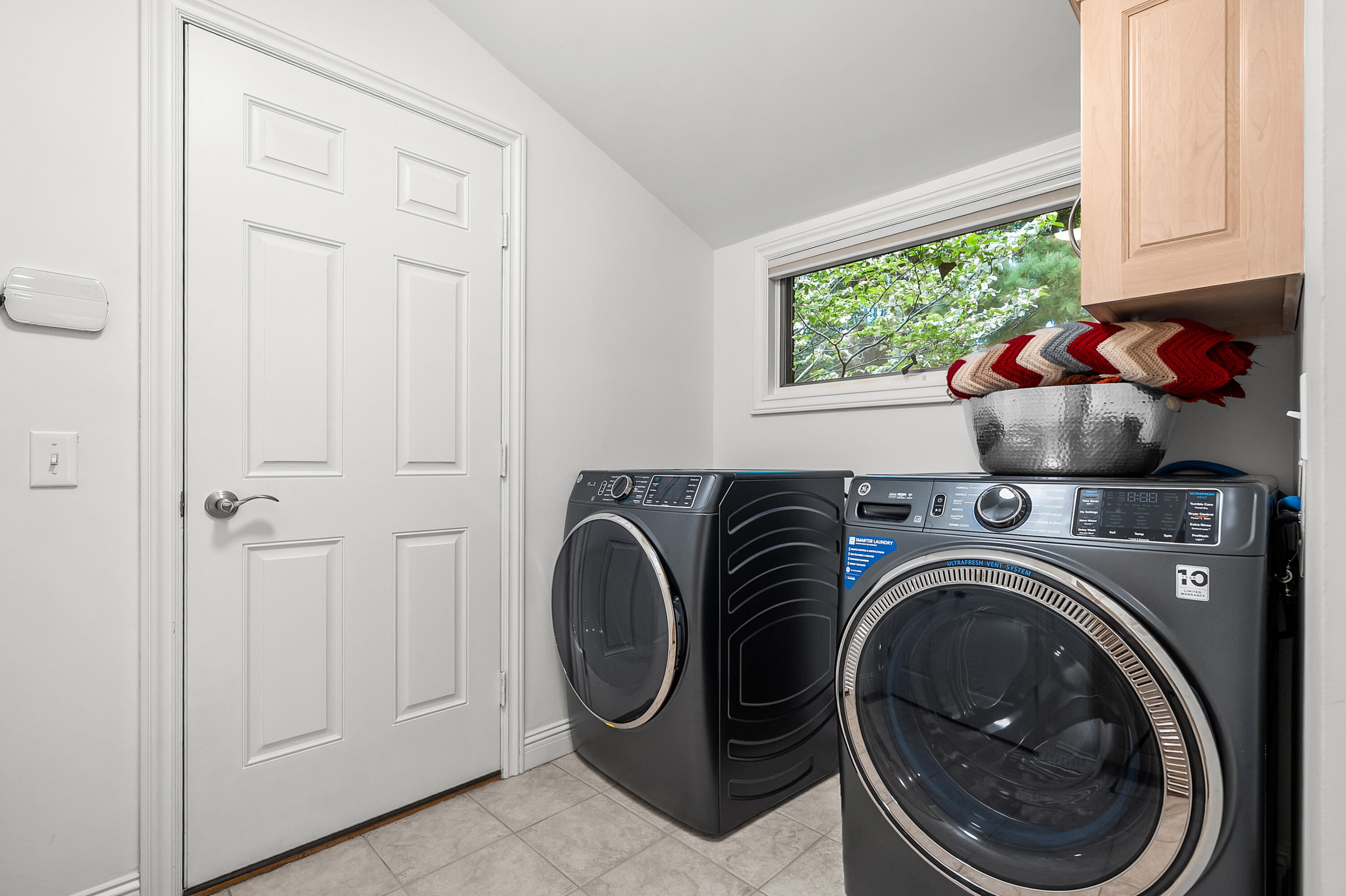 121 Pine Cove Circle Kalamazoo MI 49006