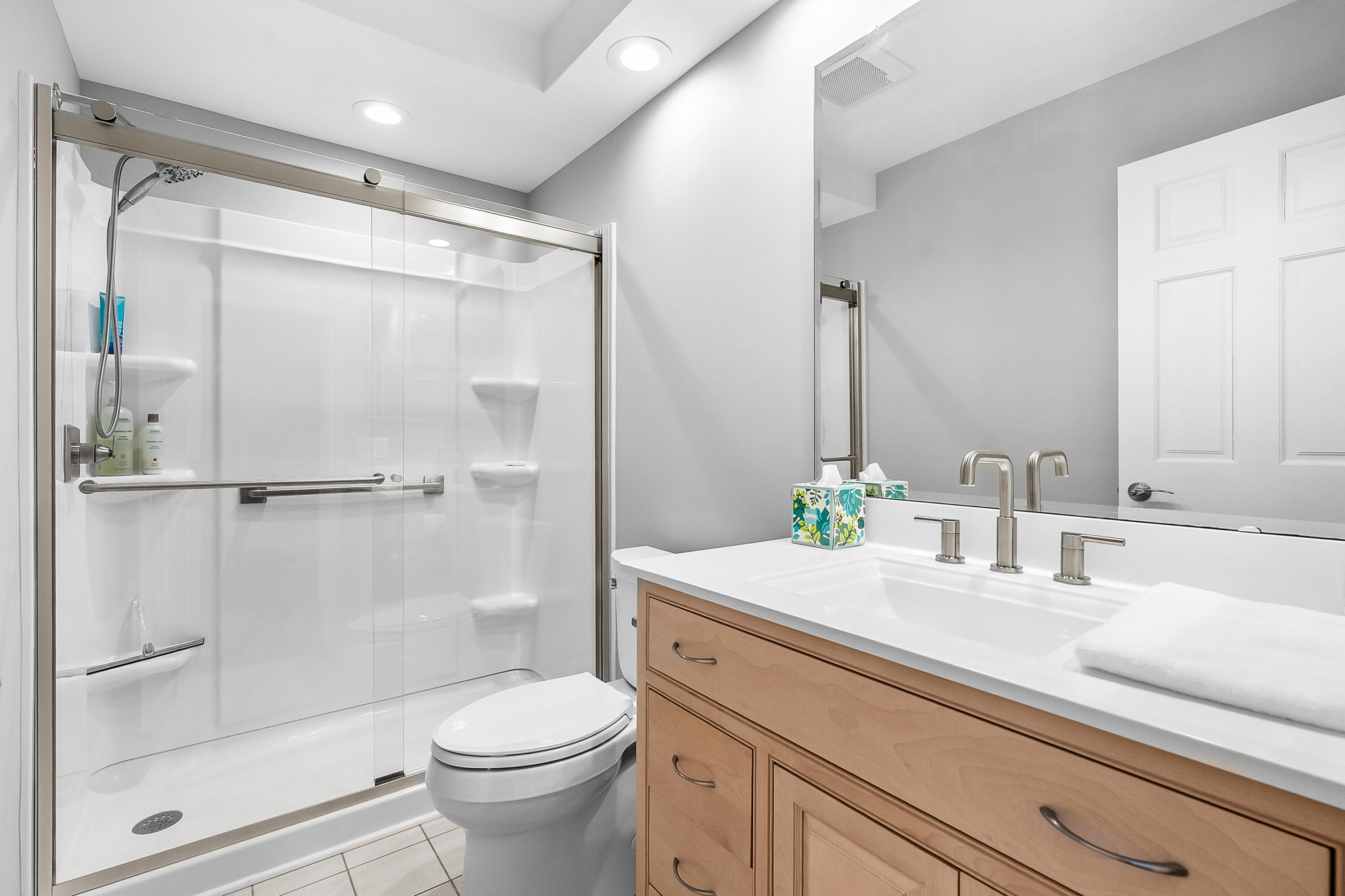 121 Pine Cove Circle Kalamazoo MI 49006