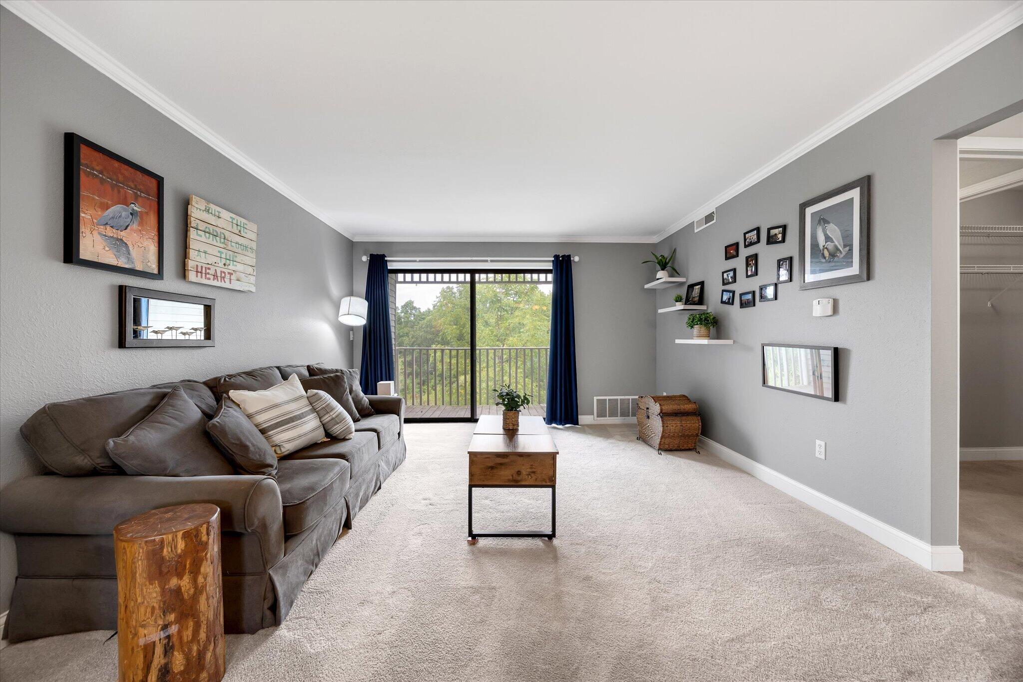 3344 Devonwood Hills NE Grand Rapids MI 49525