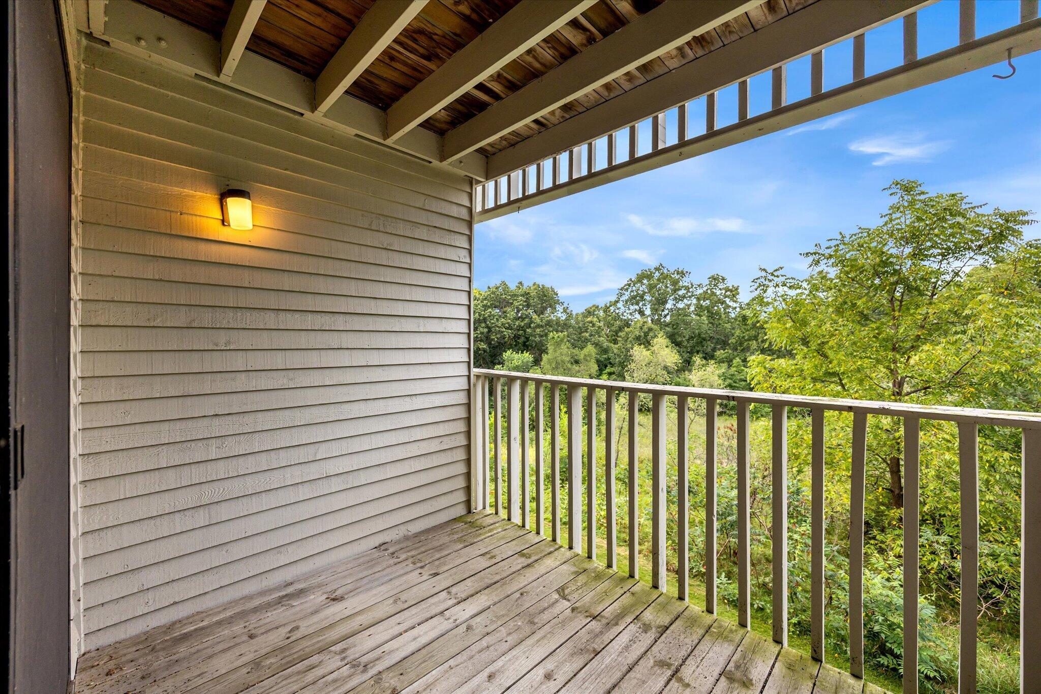 3344 Devonwood Hills NE Grand Rapids MI 49525
