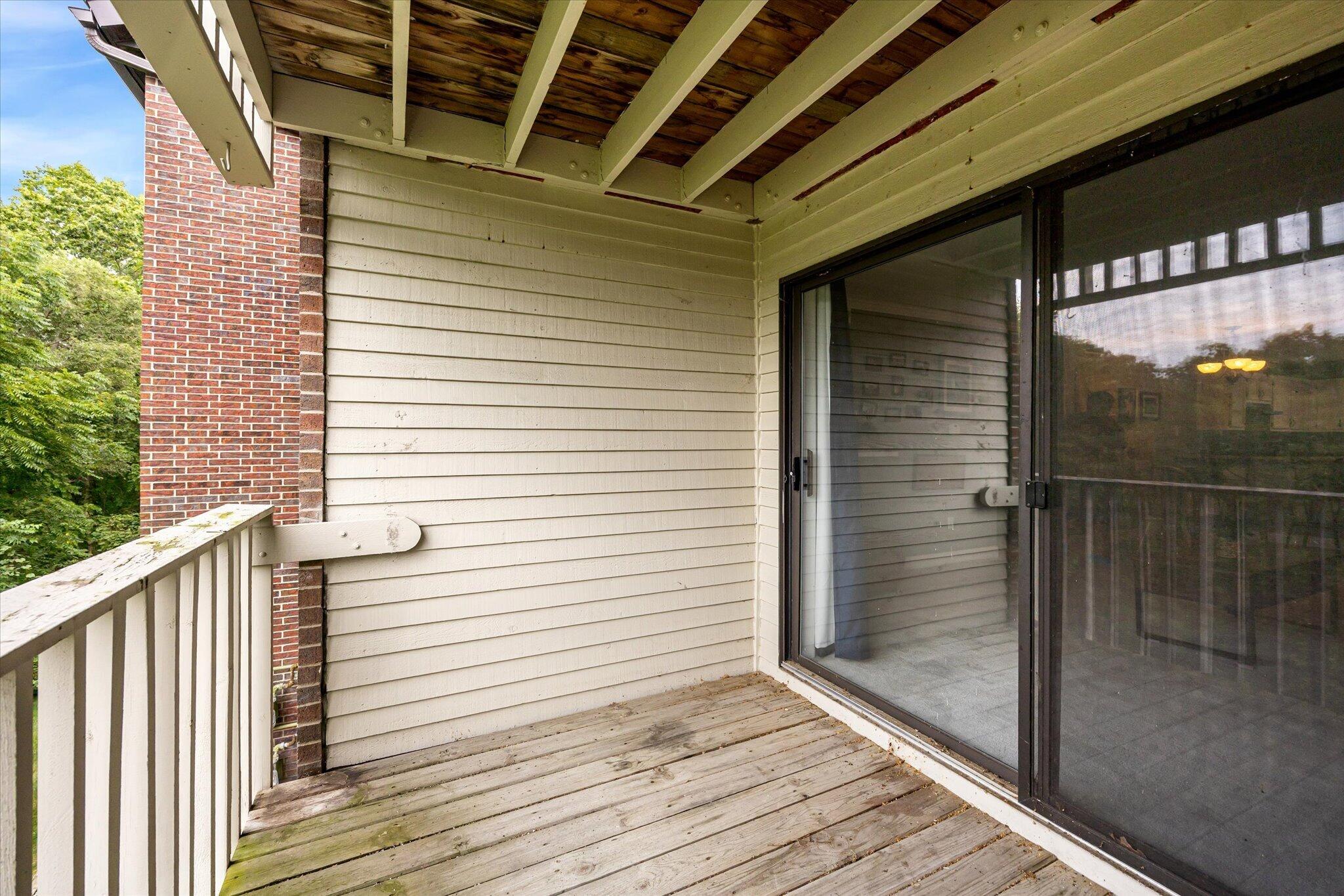 3344 Devonwood Hills NE Grand Rapids MI 49525