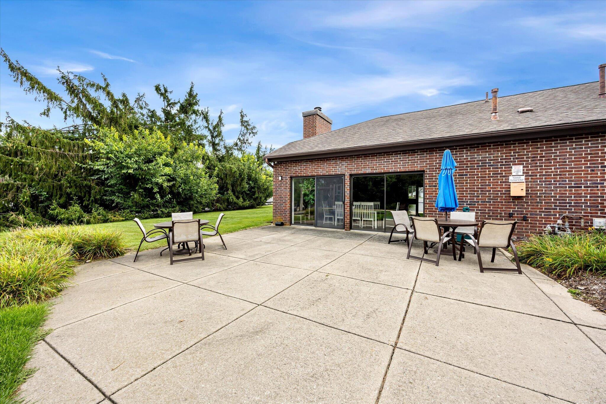 3344 Devonwood Hills NE Grand Rapids MI 49525