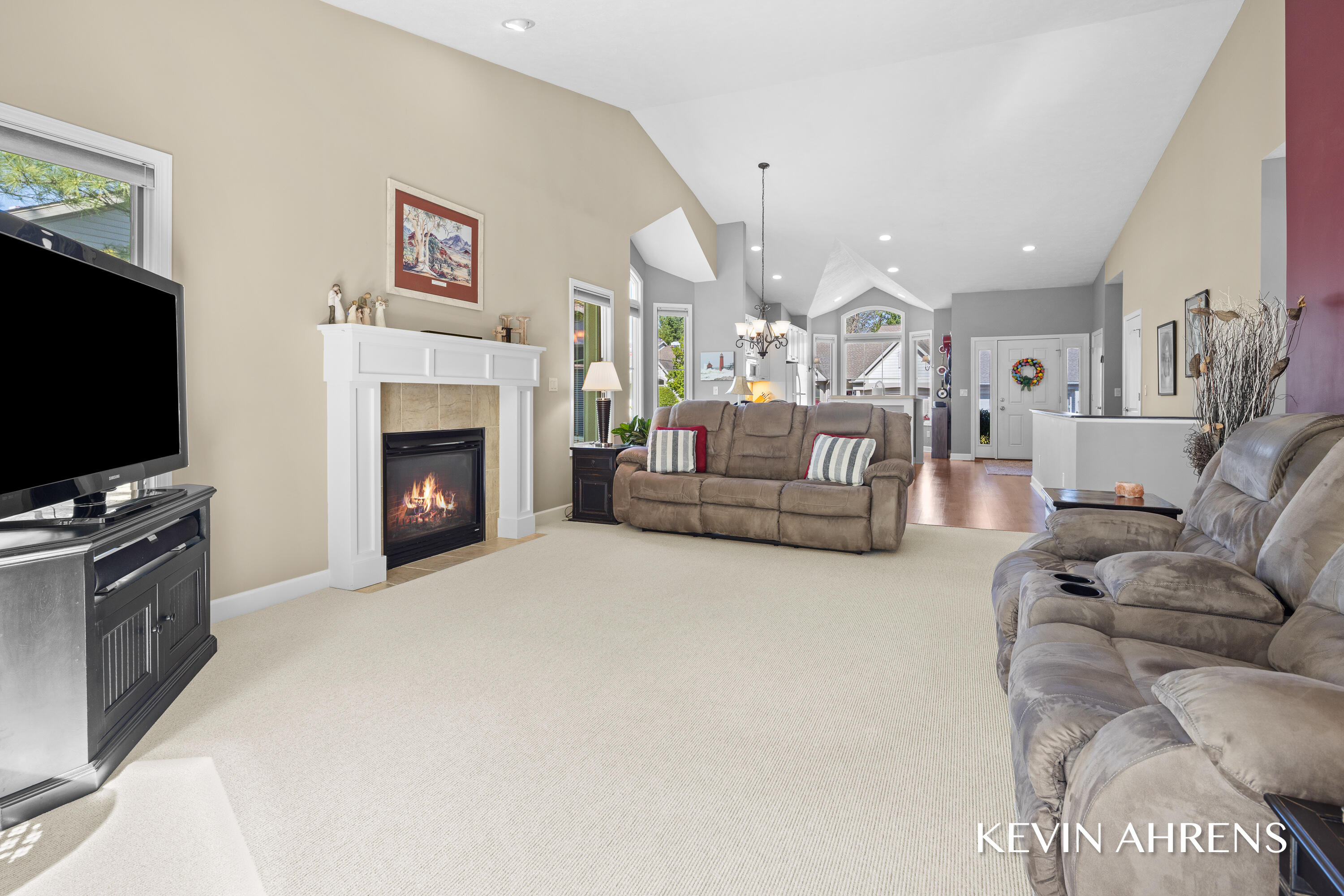 4366 Willow Ln Drive NE Grand Rapids MI 49525