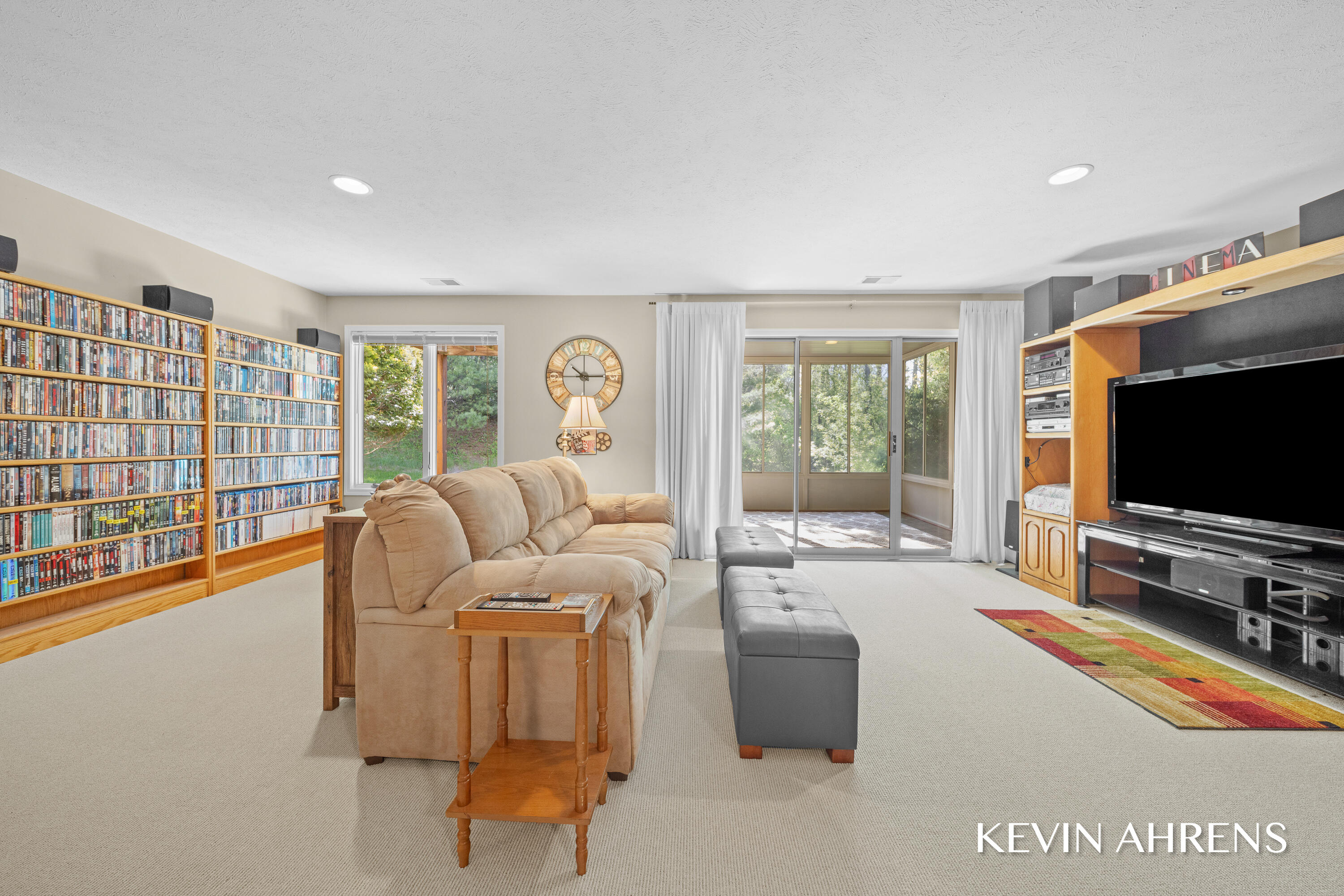 4366 Willow Ln Drive NE Grand Rapids MI 49525