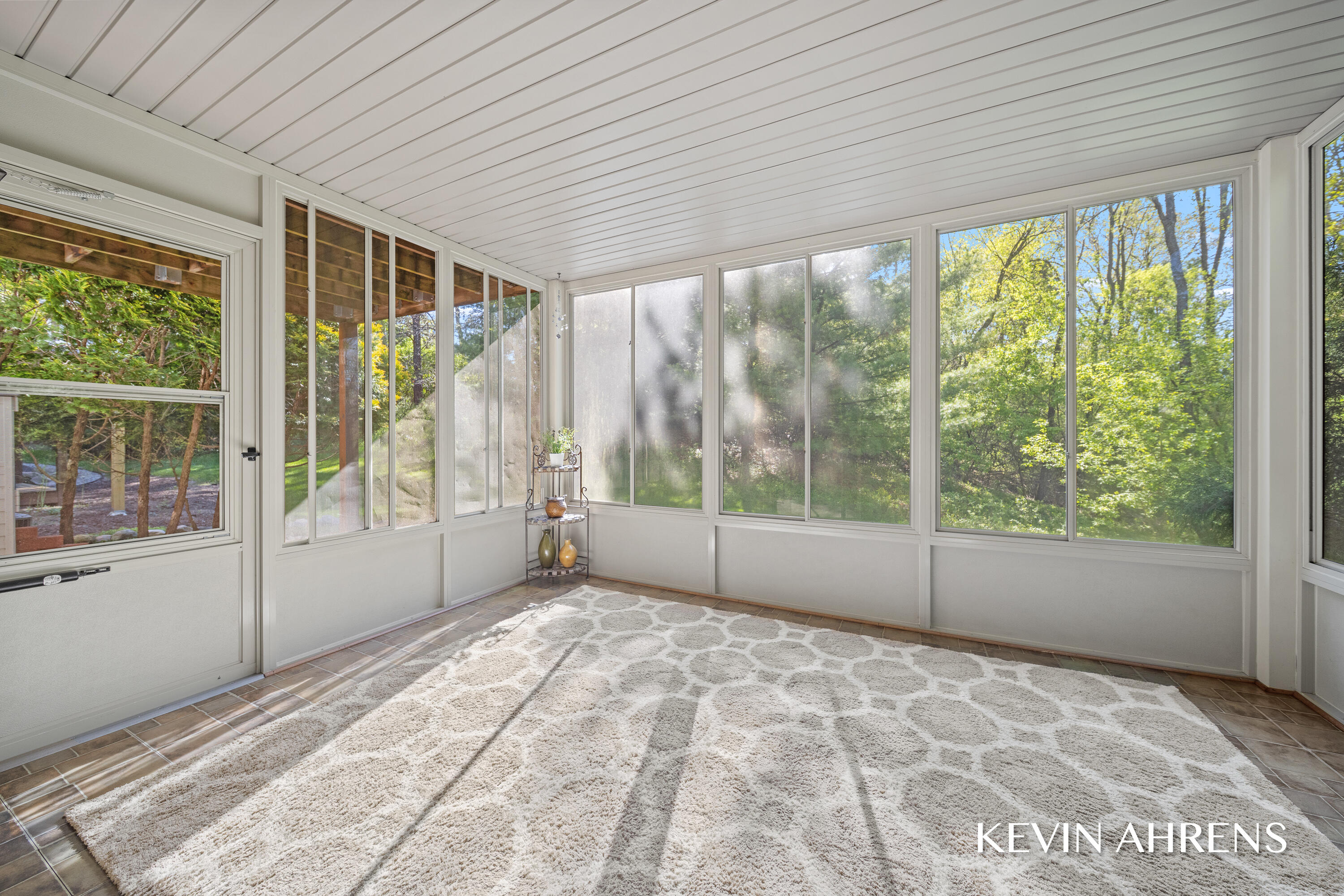 4366 Willow Ln Drive NE Grand Rapids MI 49525