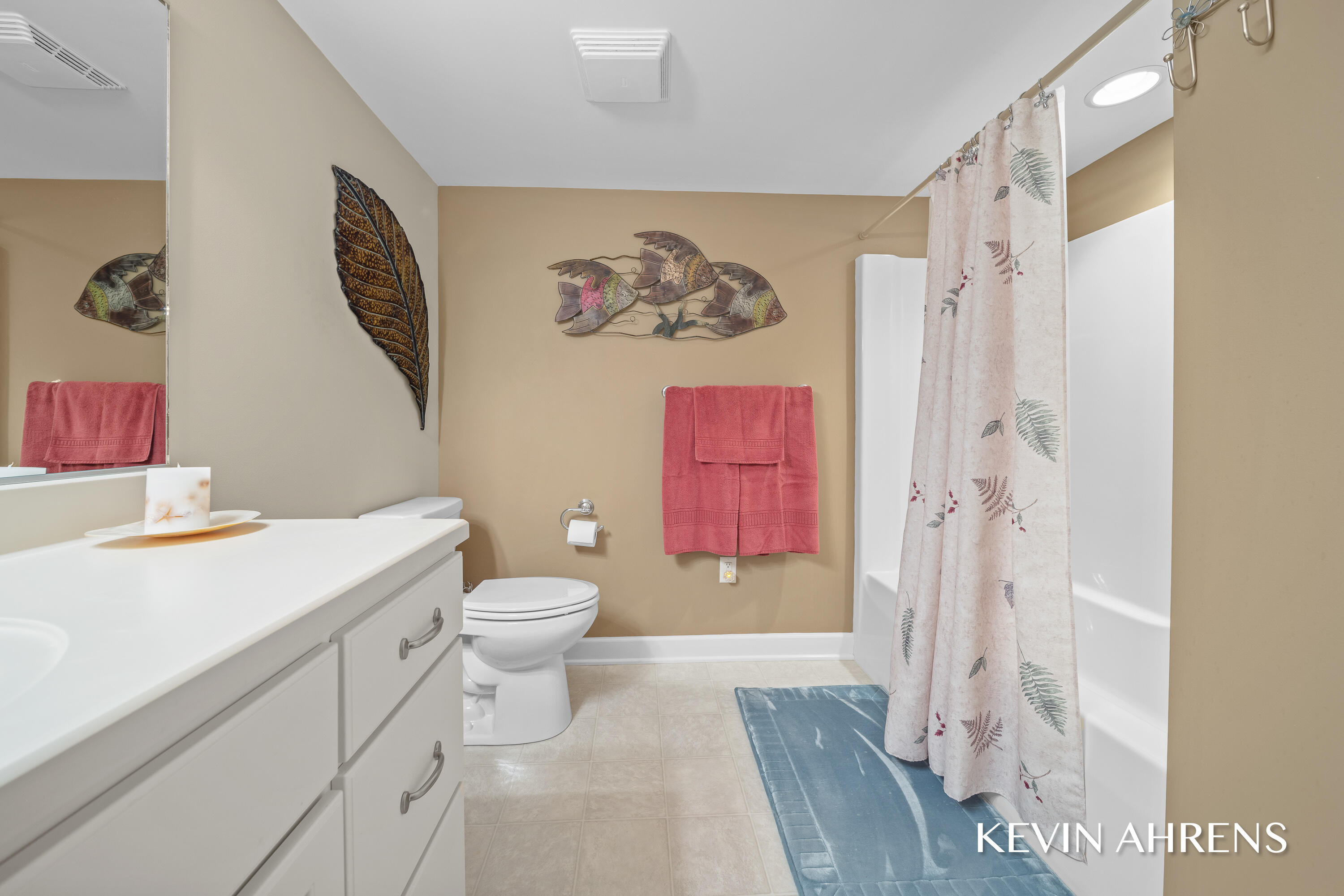 4366 Willow Ln Drive NE Grand Rapids MI 49525