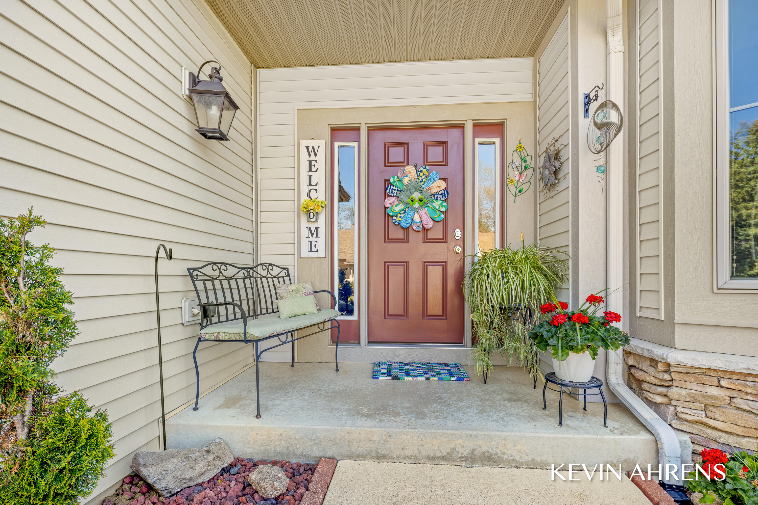 4366 Willow Ln Drive NE Grand Rapids MI 49525