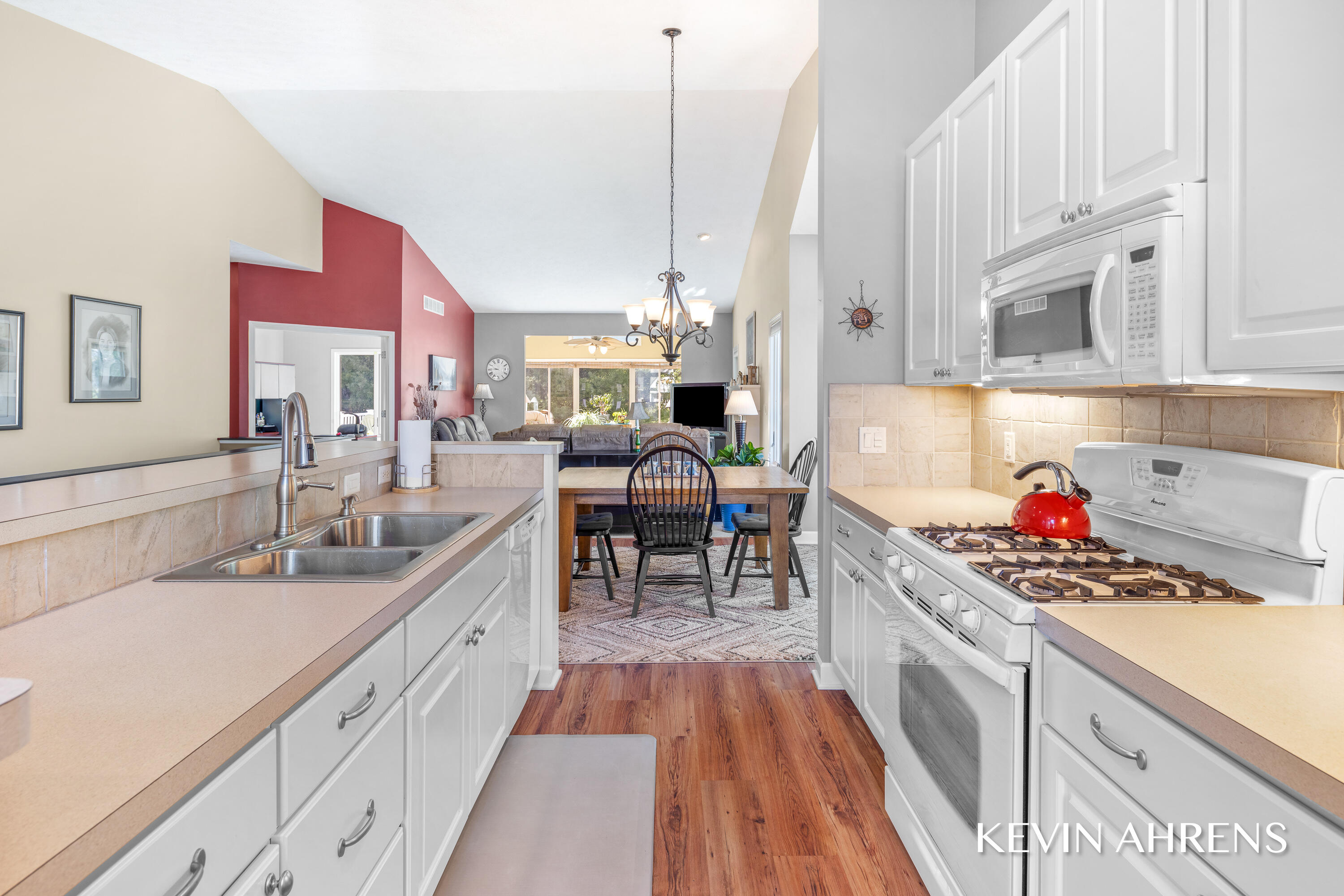 4366 Willow Ln Drive NE Grand Rapids MI 49525