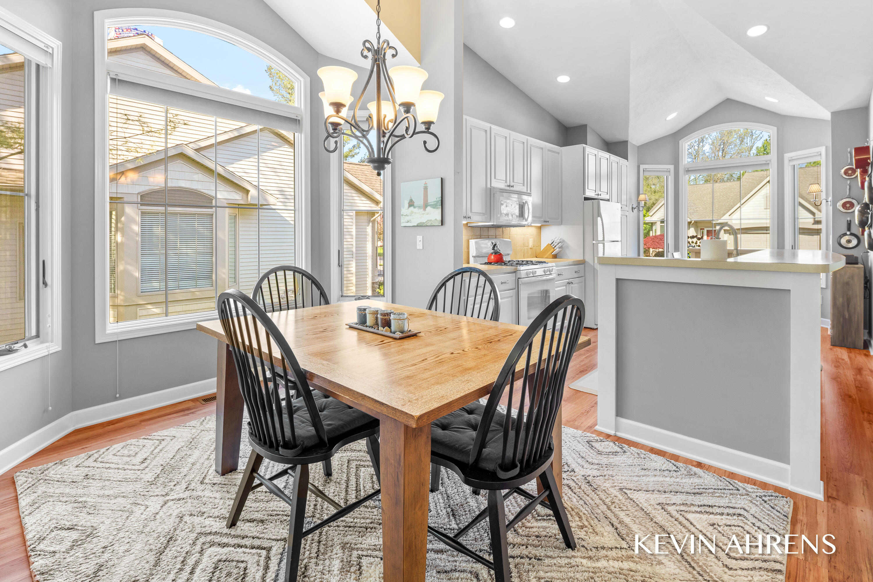 4366 Willow Ln Drive NE Grand Rapids MI 49525