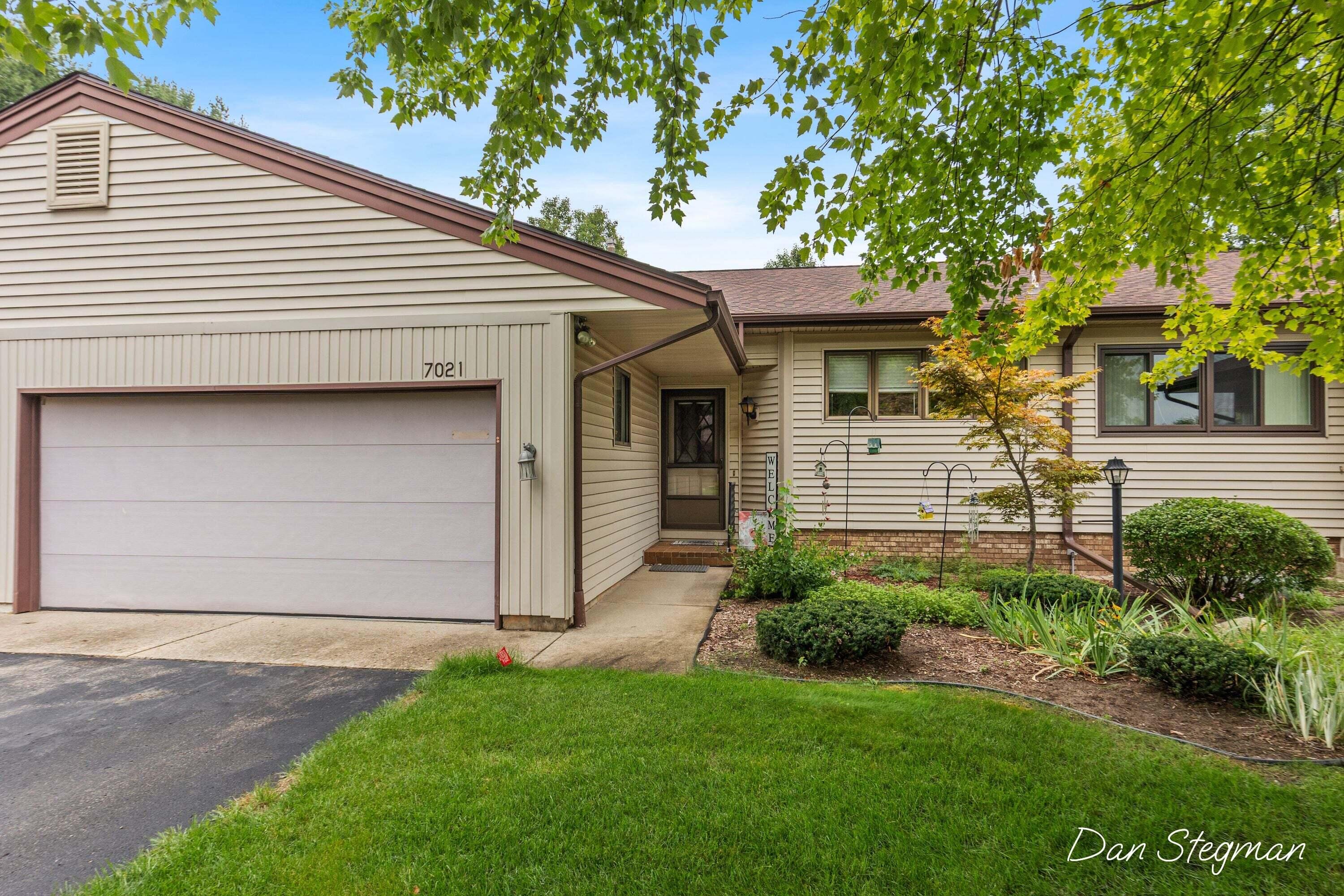7021 Gardenview Court SW Byron Center MI 49315