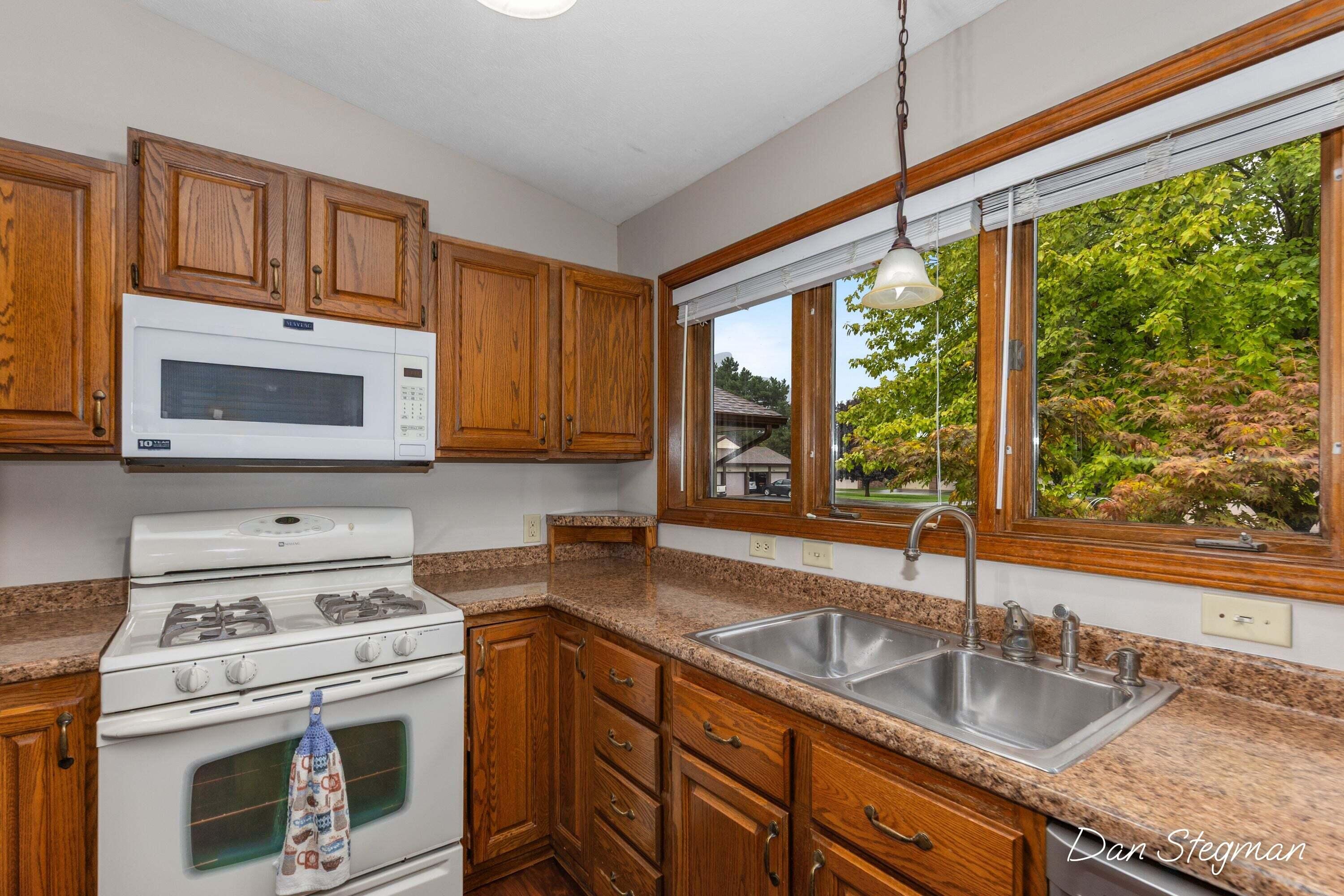 7021 Gardenview Court SW Byron Center MI 49315