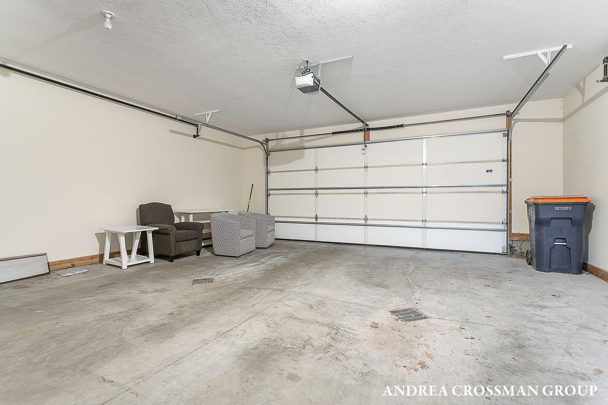 141 Central Avenue Holland MI 49423