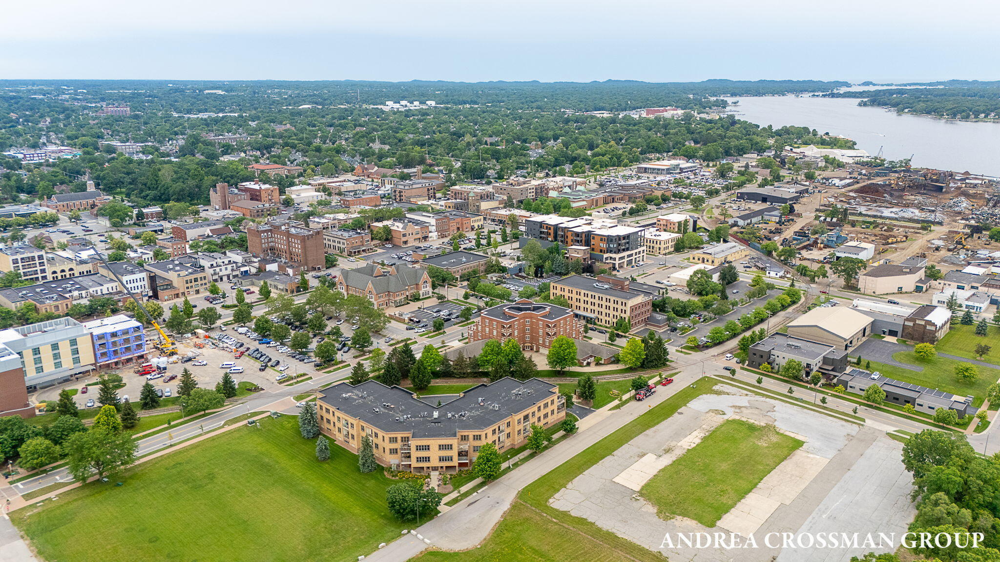 141 Central Avenue Holland MI 49423