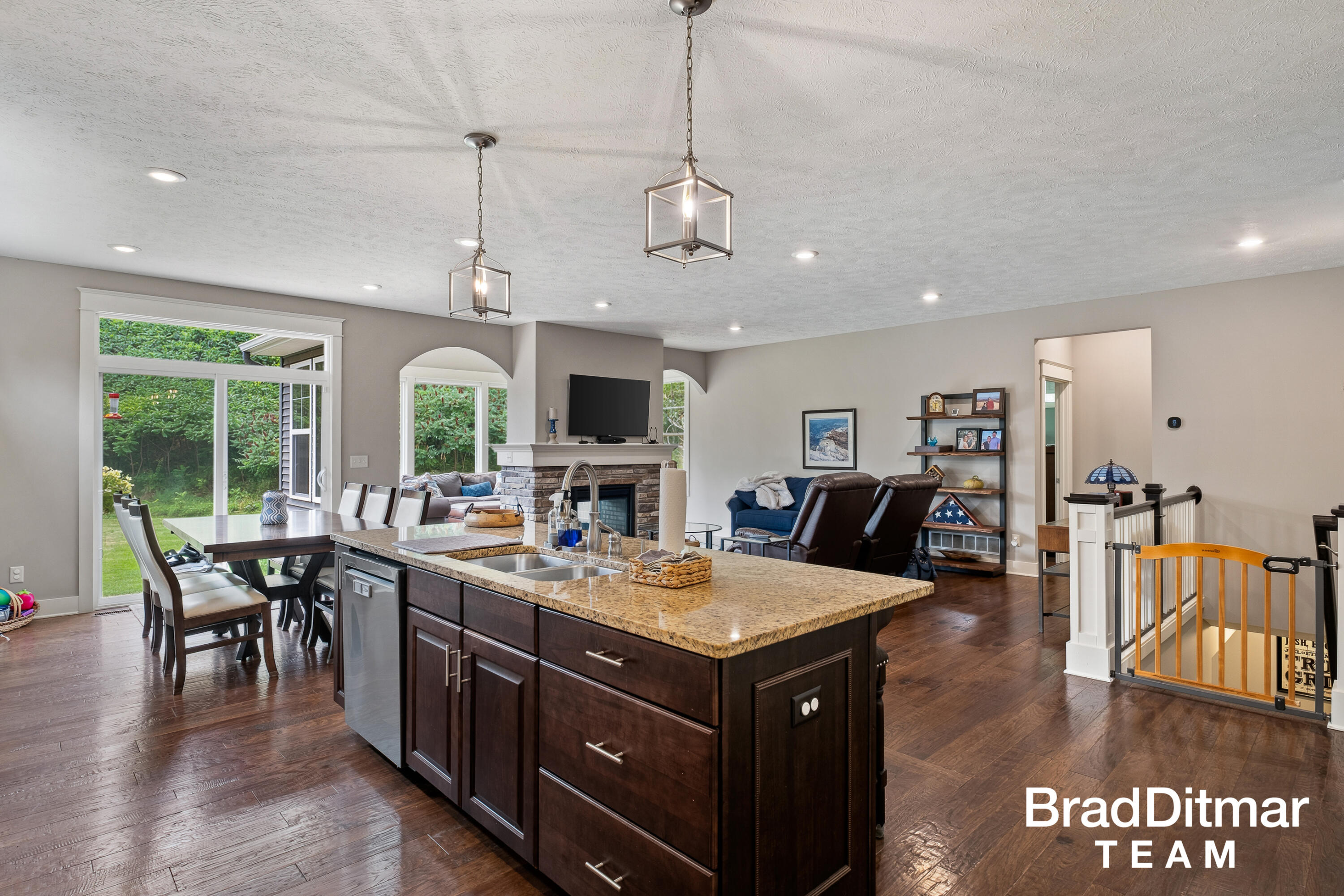 539 W Abbey Mill Drive SE Ada MI 49301