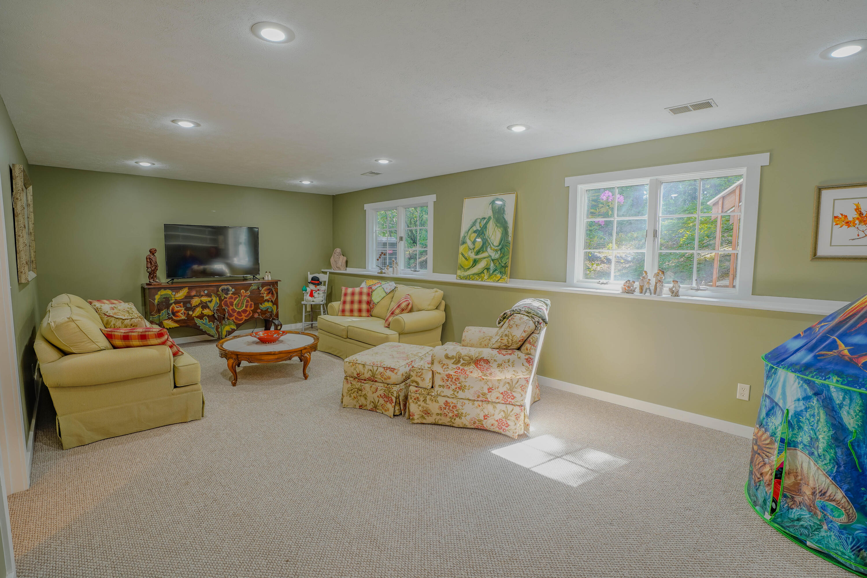 3334 Woodwind Drive NE Grand Rapids MI 49525