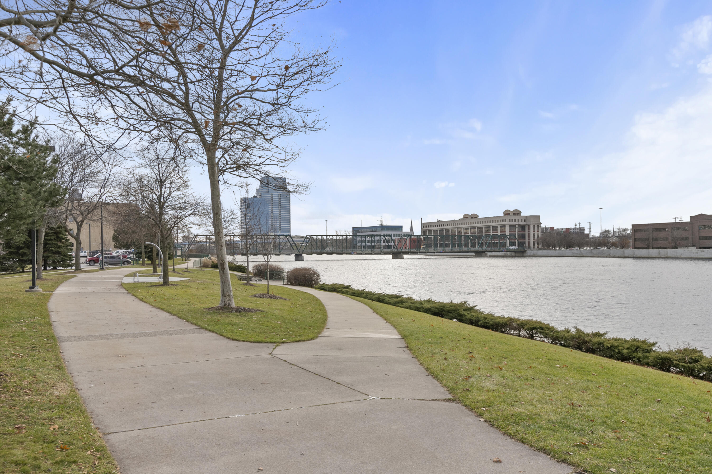 940 Monroe Avenue NW Grand Rapids MI 49503