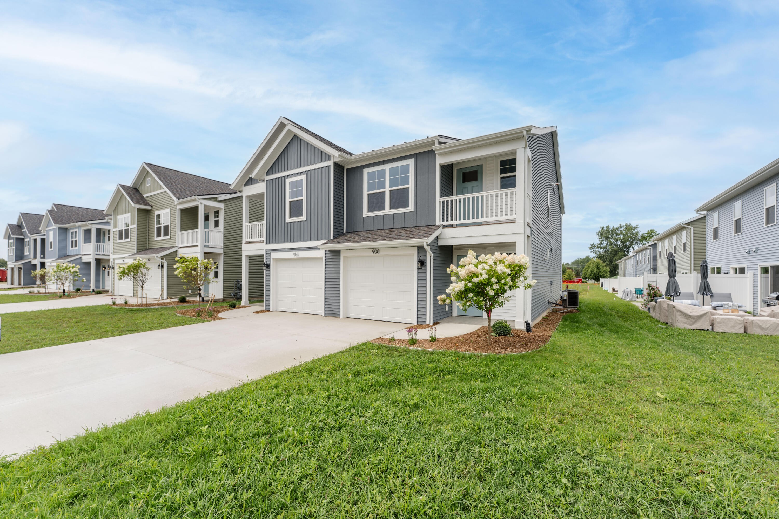 908 Indiana Avenue South Haven MI 49090