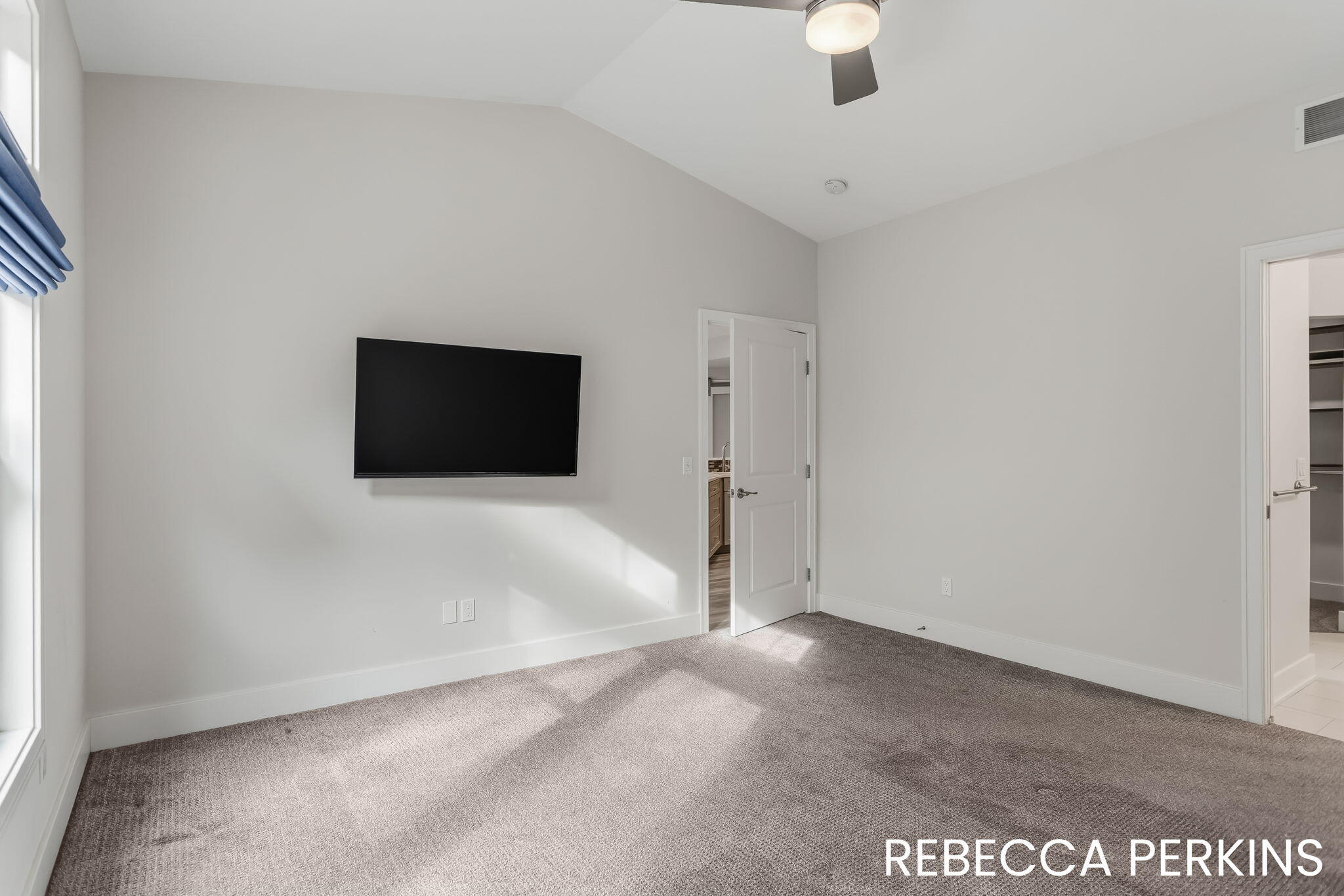 11474 South Lake Drive Holland MI 49424