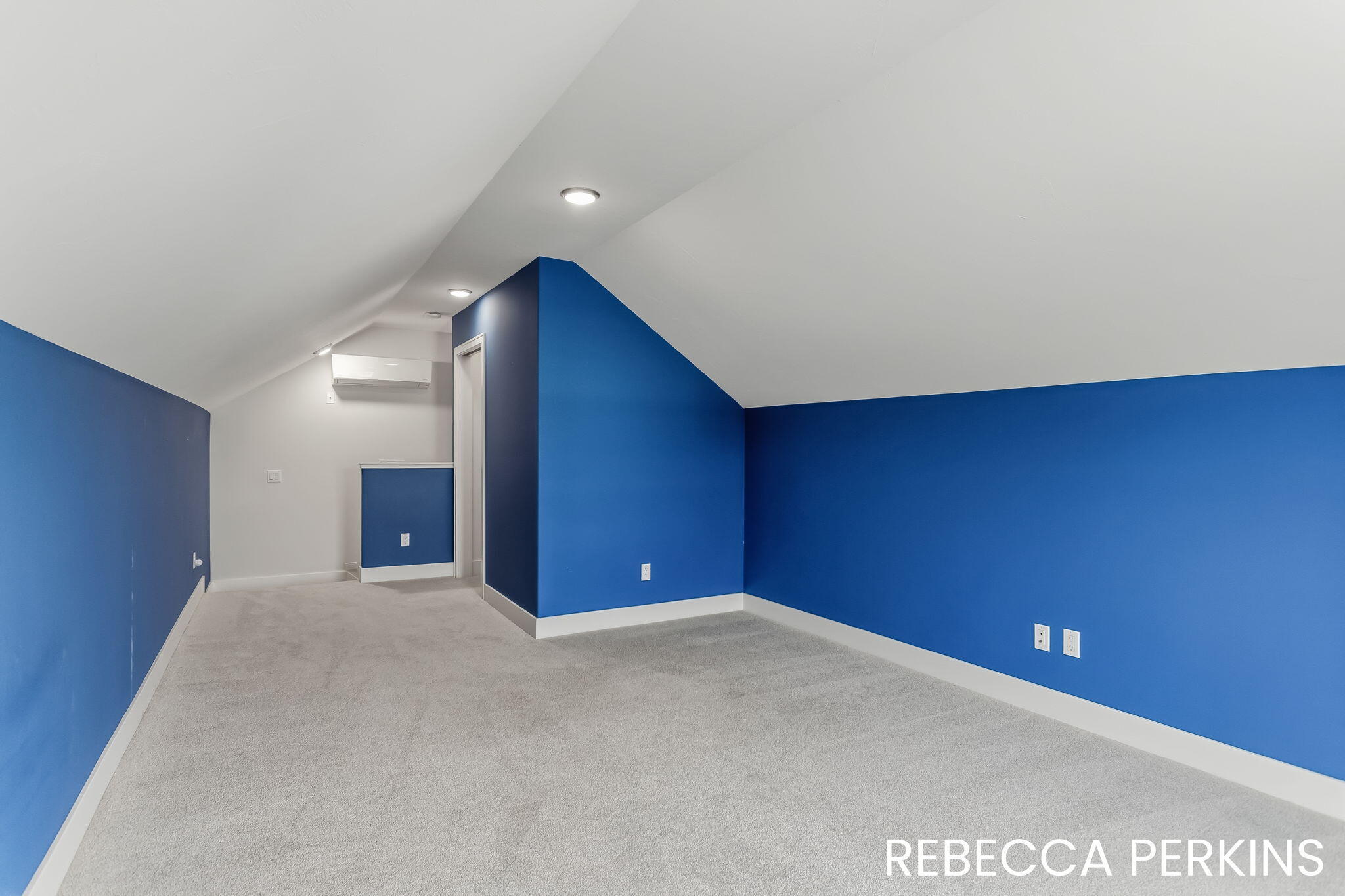 11474 South Lake Drive Holland MI 49424